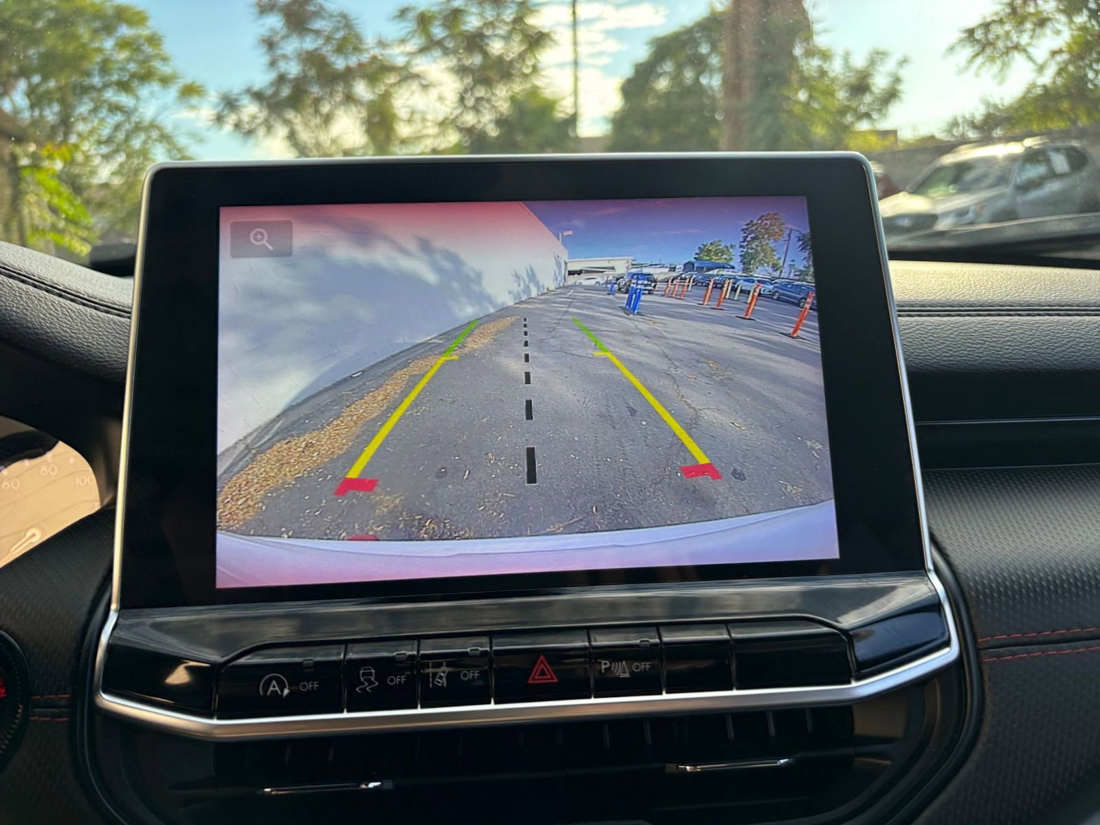 Thumbnail: 2025 Jeep Compass - 17