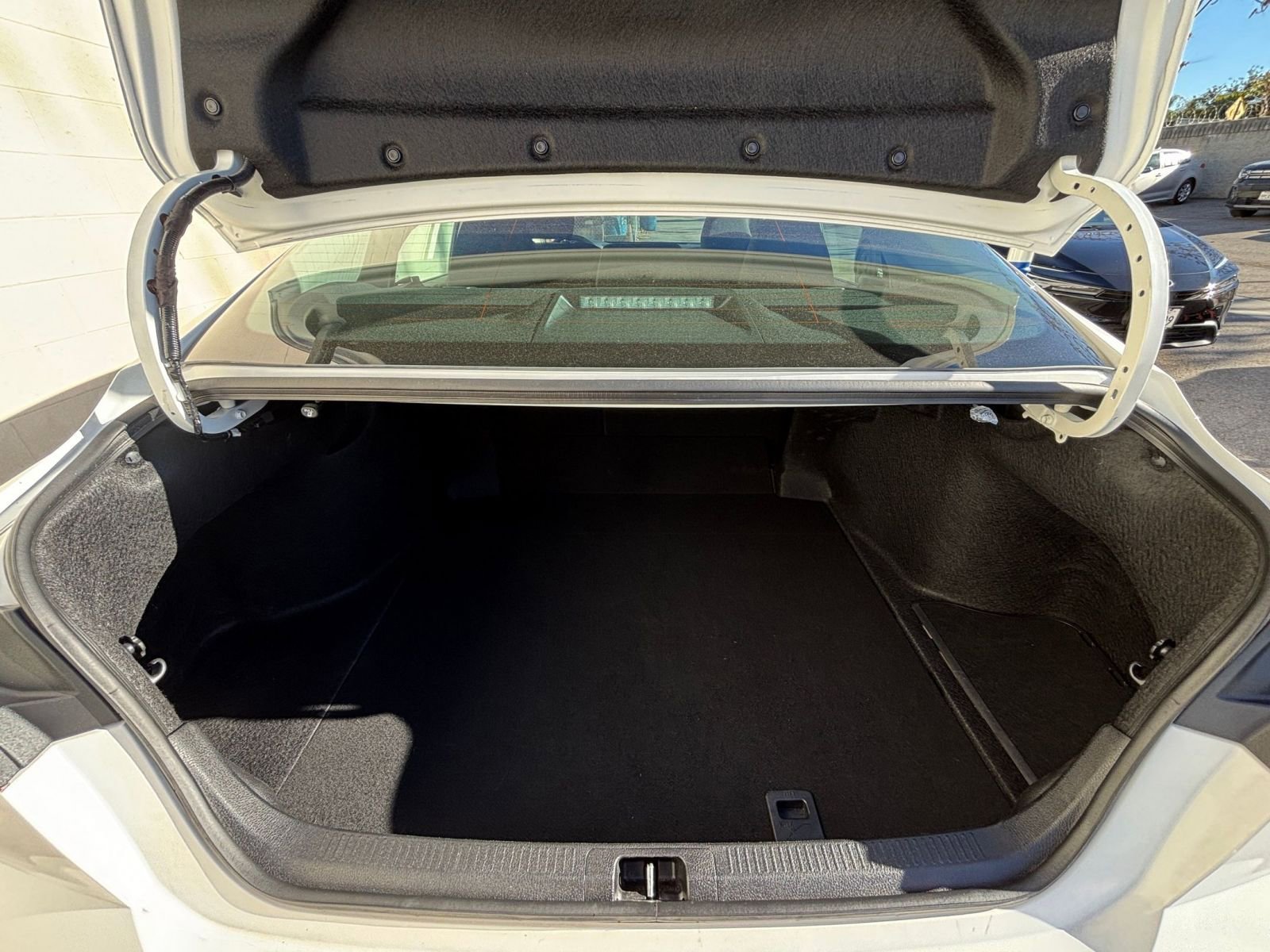 Thumbnail: 2025 Toyota Camry - 31