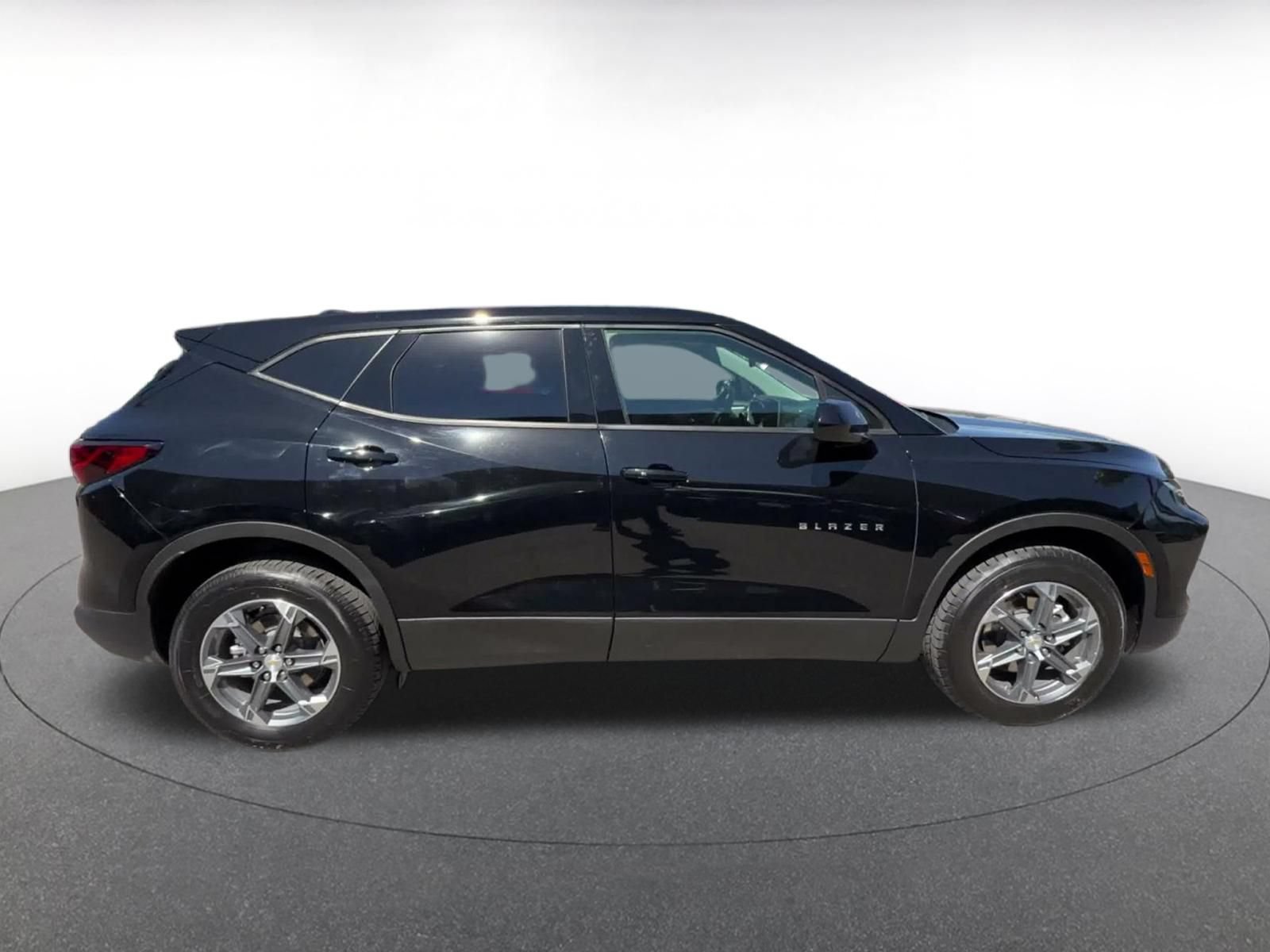 Thumbnail: 2025 Chevrolet Blazer - 15