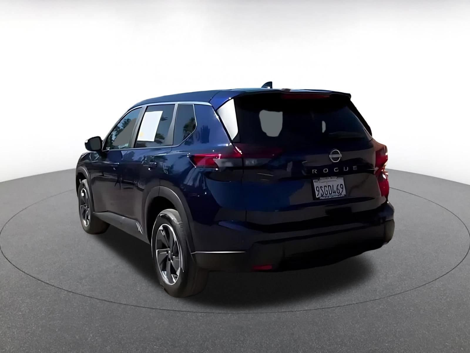 Thumbnail: 2025 Nissan Rogue - 10