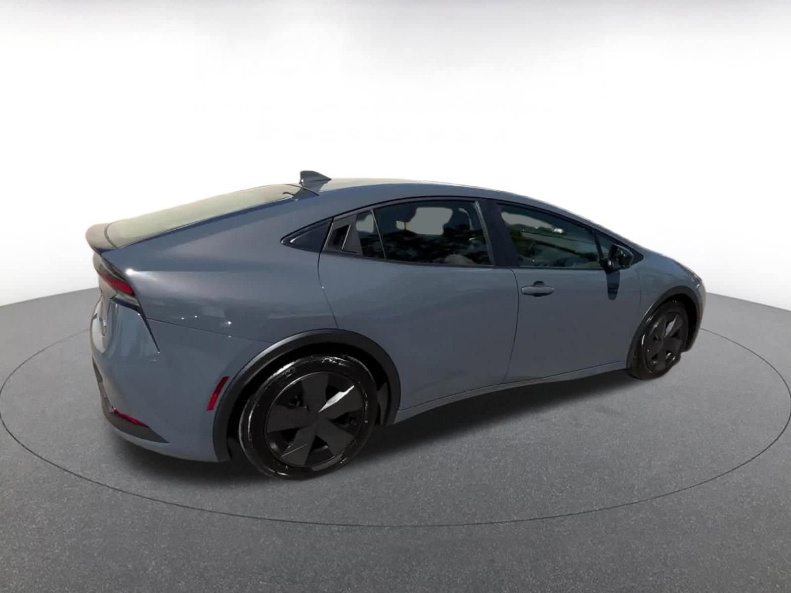 Thumbnail: 2025 Toyota Prius - 15