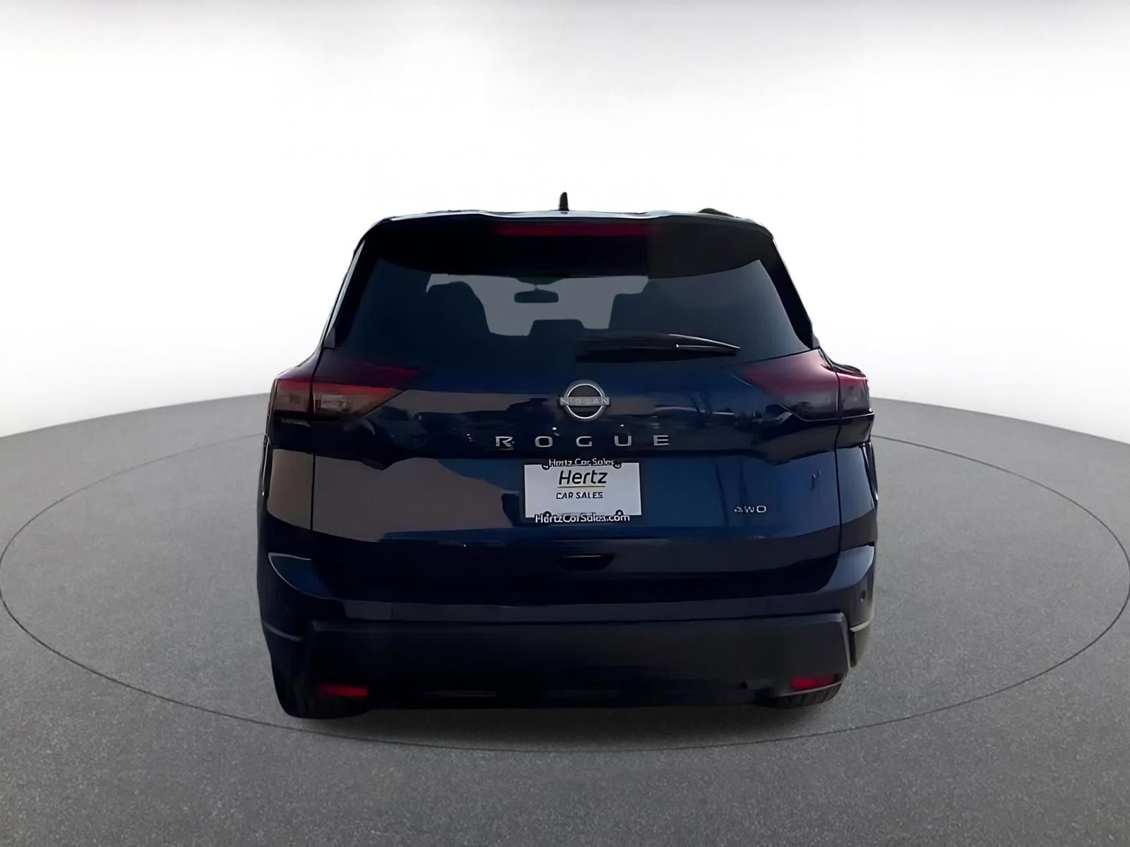 Thumbnail: 2025 Nissan Rogue - 12