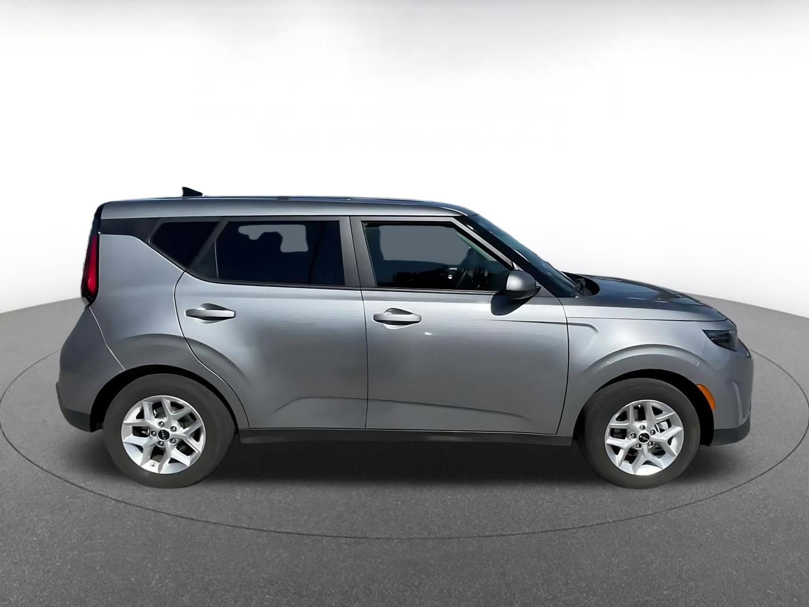 Thumbnail: 2025 Kia Soul - 16