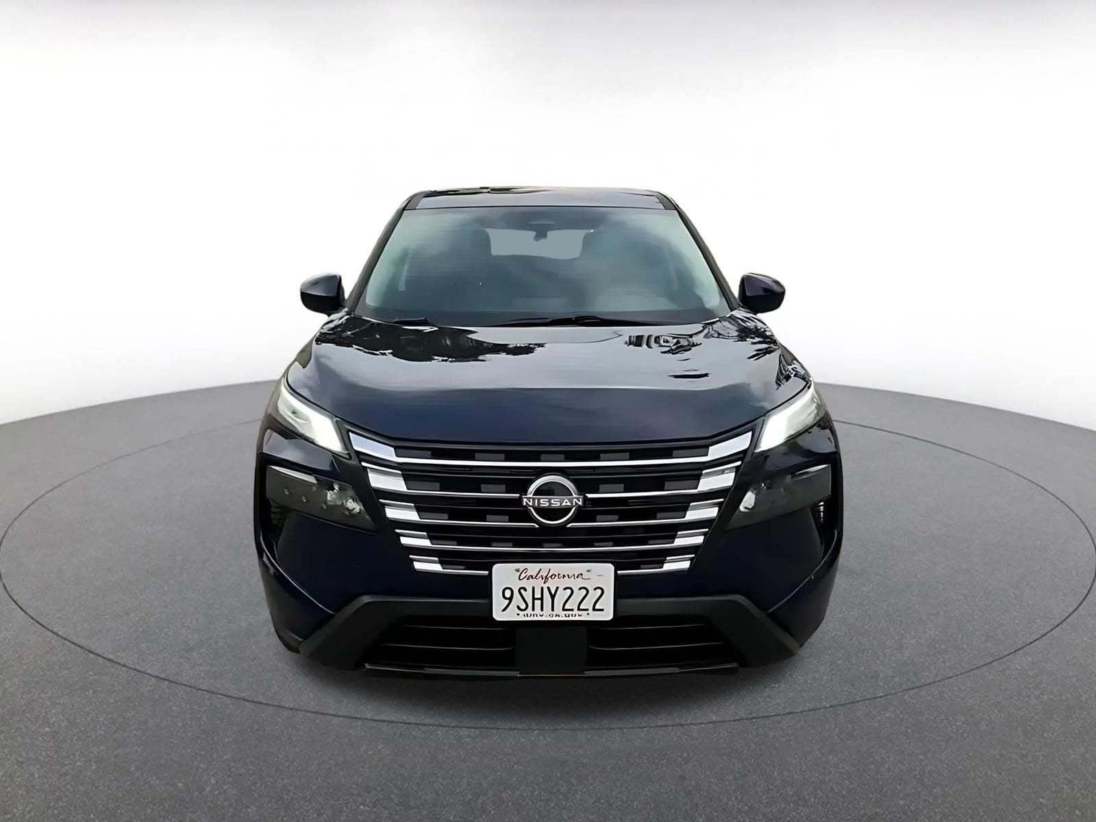 Thumbnail: 2025 Nissan Rogue - 4