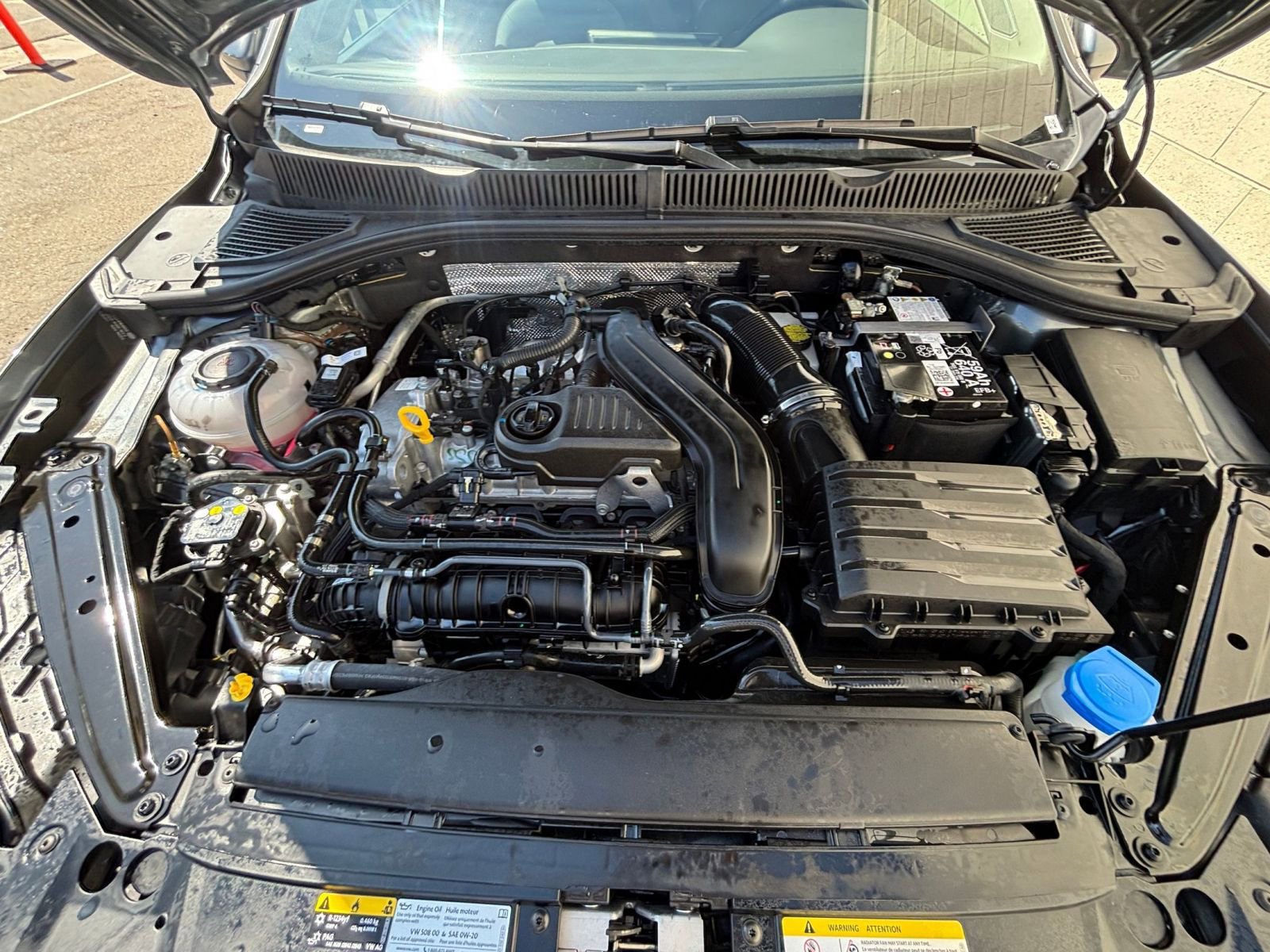 Thumbnail: 2025 Volkswagen Jetta - 32