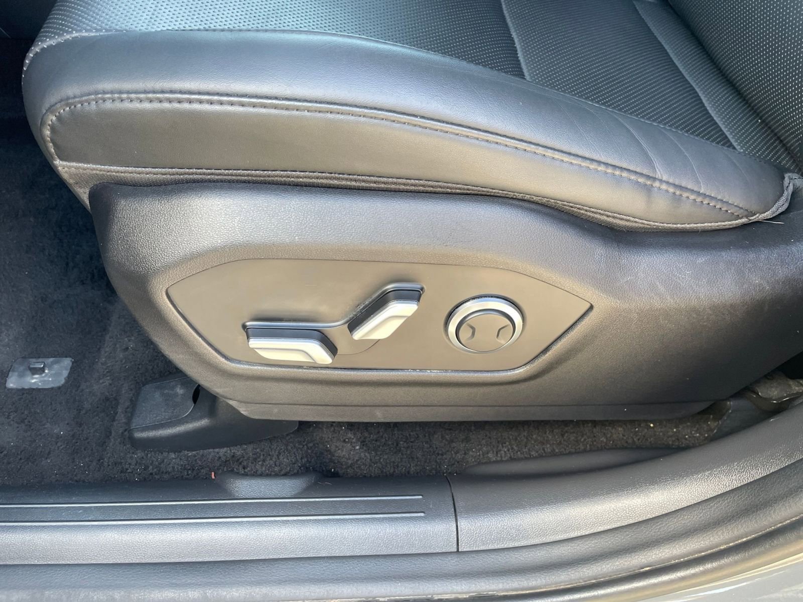 Thumbnail: 2025 Hyundai Santa Fe - 22