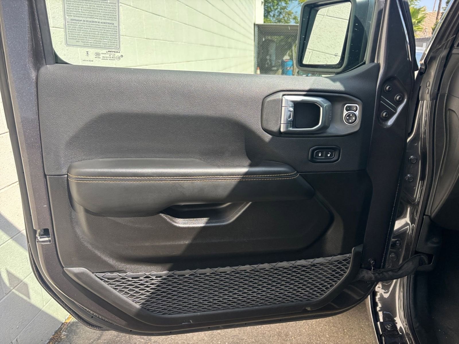 Thumbnail: 2025 Jeep Wrangler - 20