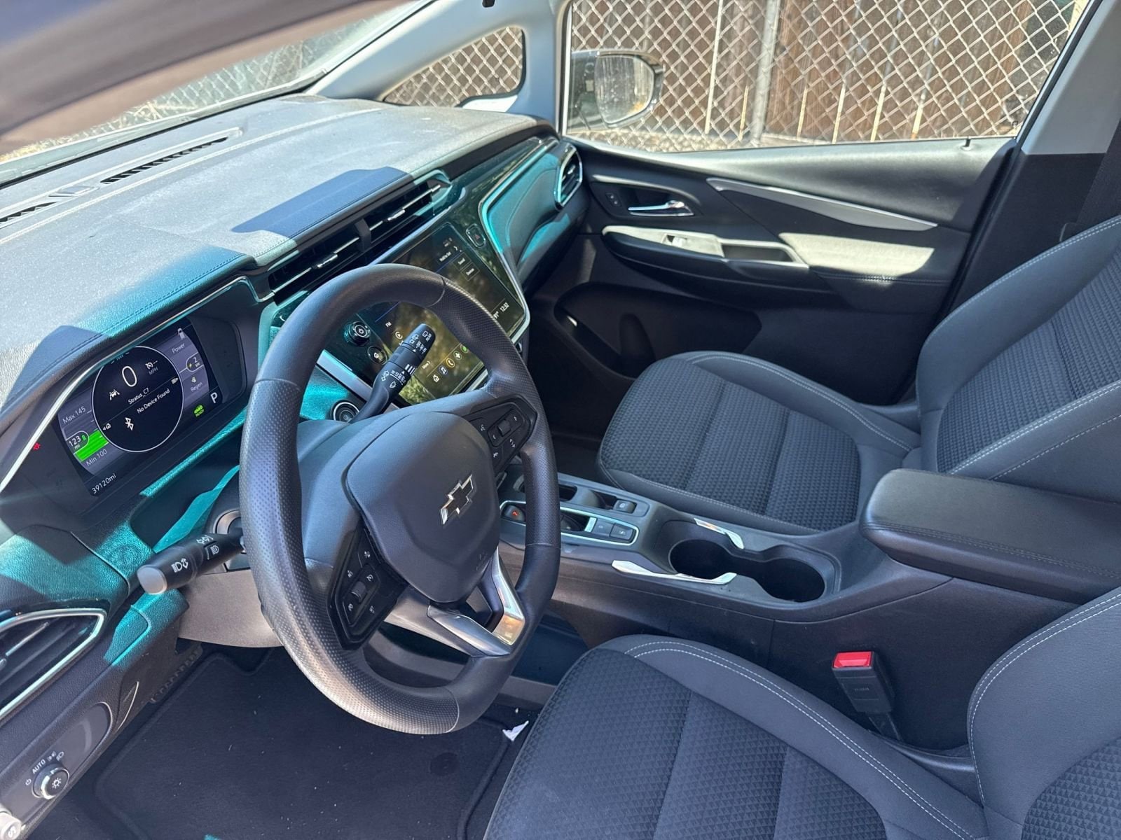 Thumbnail: 2023 Chevrolet Bolt EV - 9