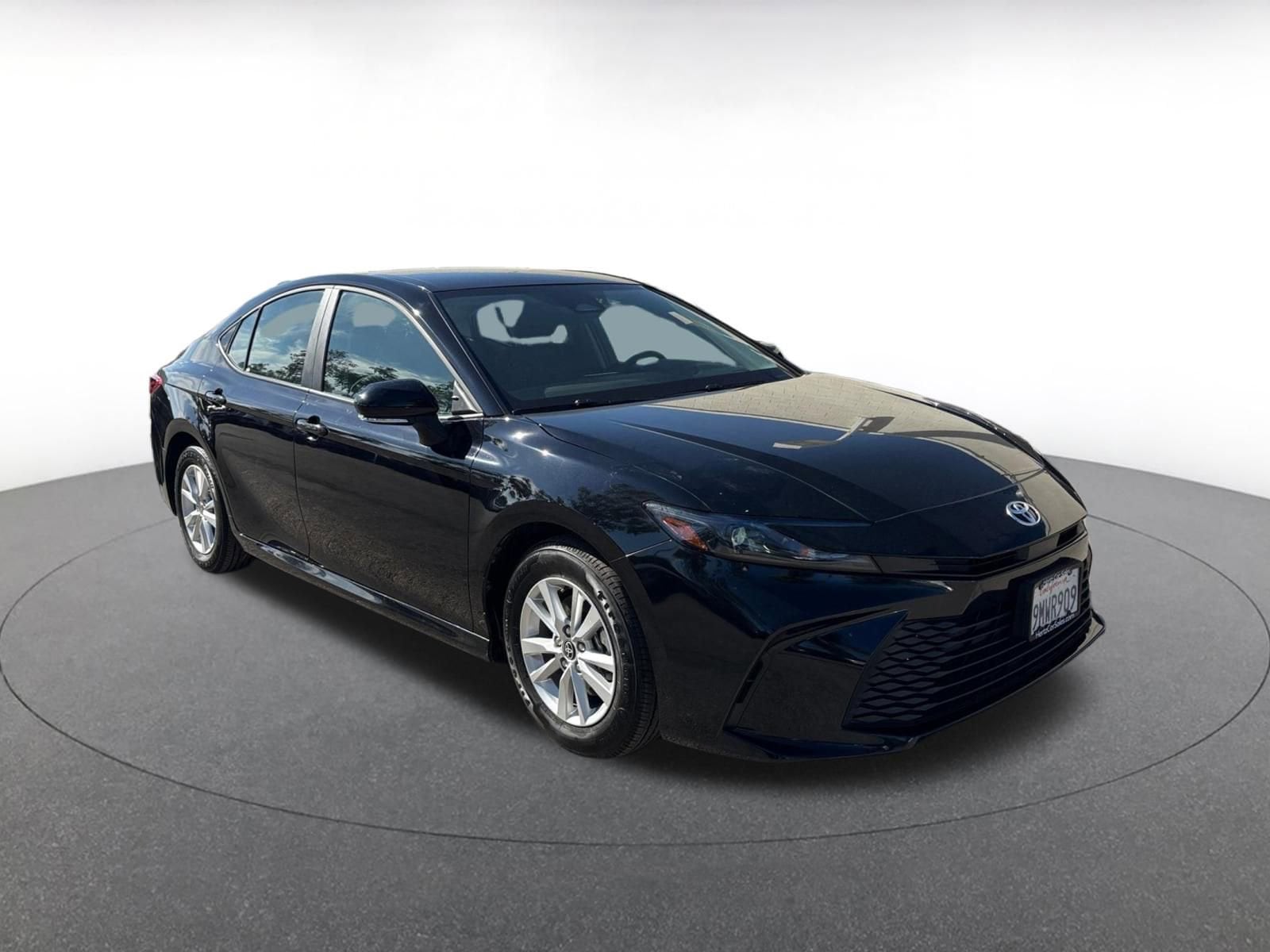 Thumbnail: 2025 Toyota Camry - 1