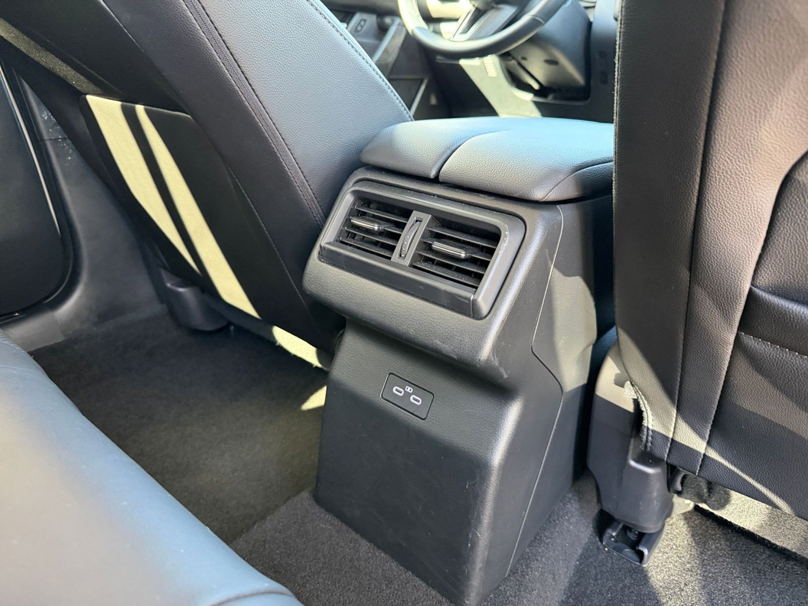 Thumbnail: 2025 Mazda CX-50 - 25