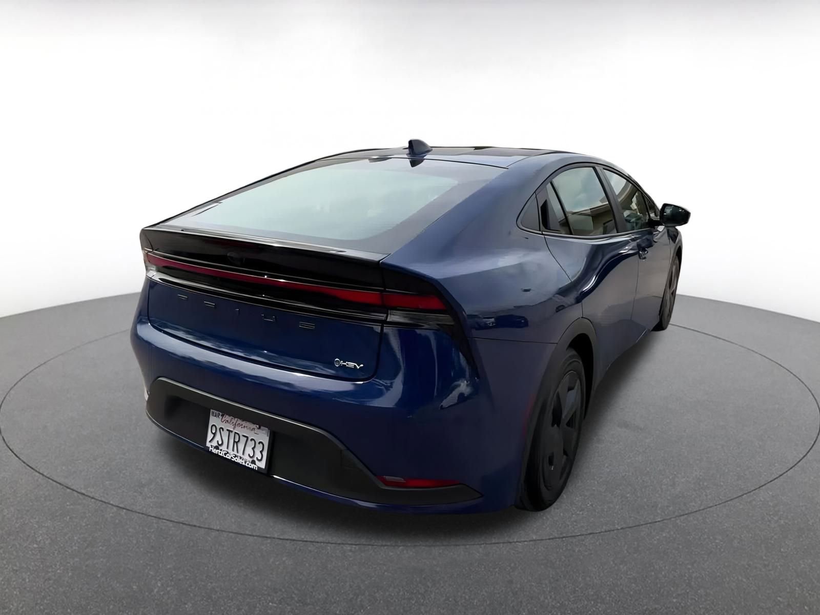 Thumbnail: 2025 Toyota Prius - 14