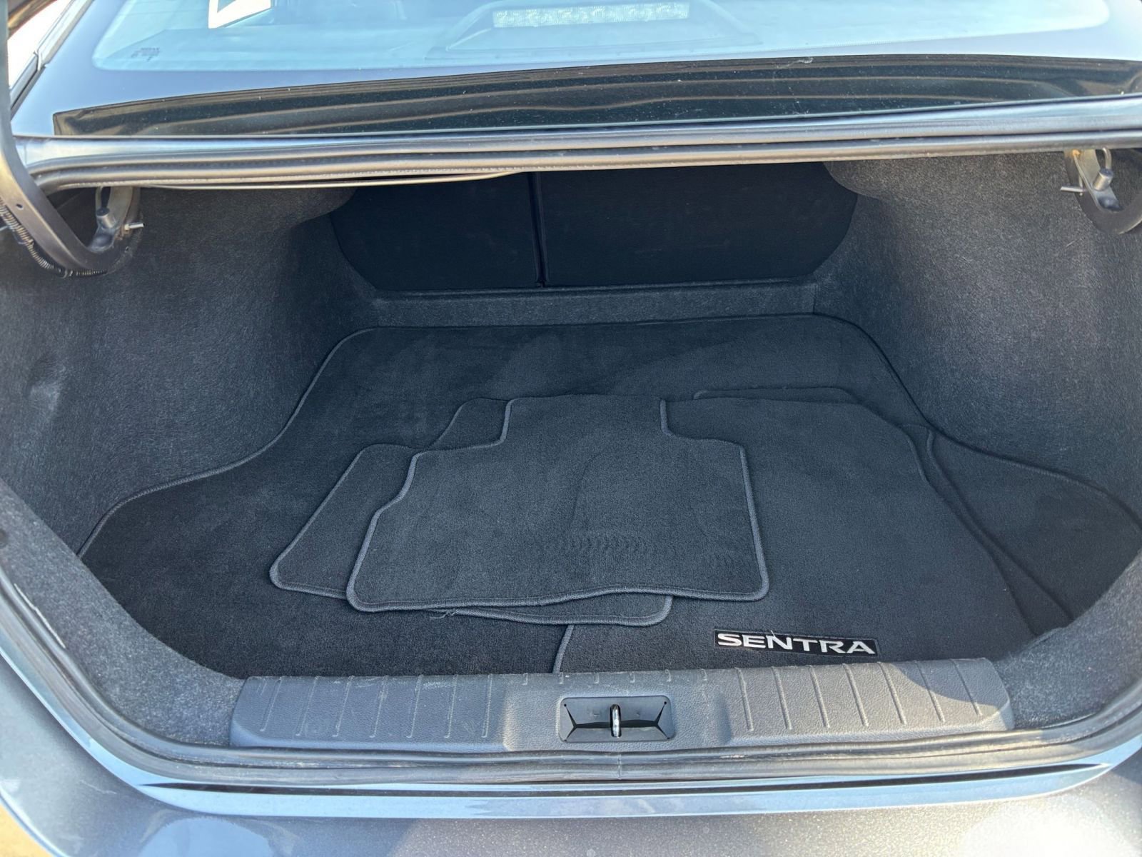 Thumbnail: 2025 Nissan Sentra - 30