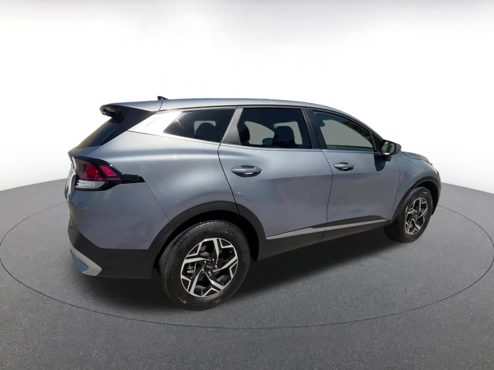 Thumbnail: 2025 Kia Sportage - 14