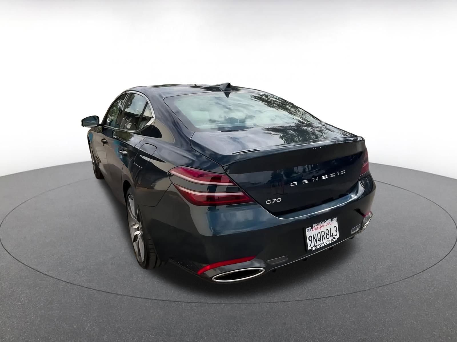 Thumbnail: 2025 Genesis G70 - 11