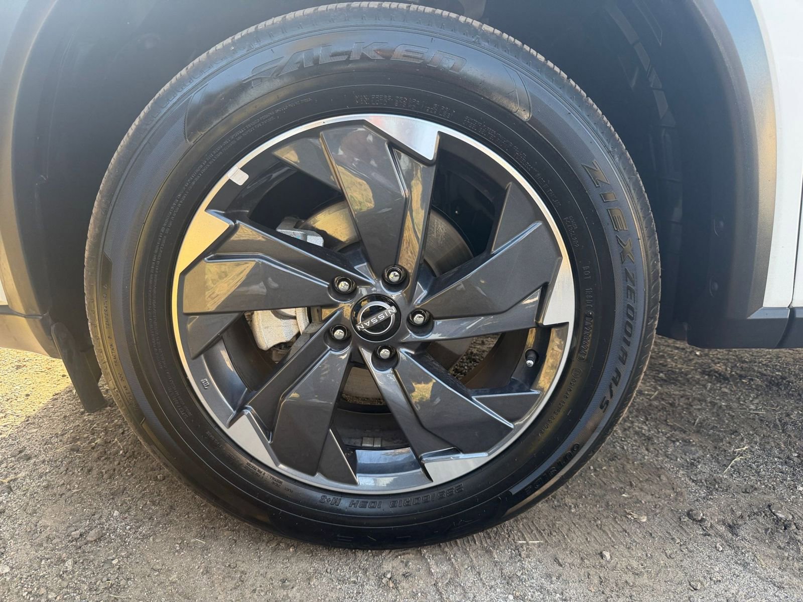 Thumbnail: 2025 Nissan Rogue - 32