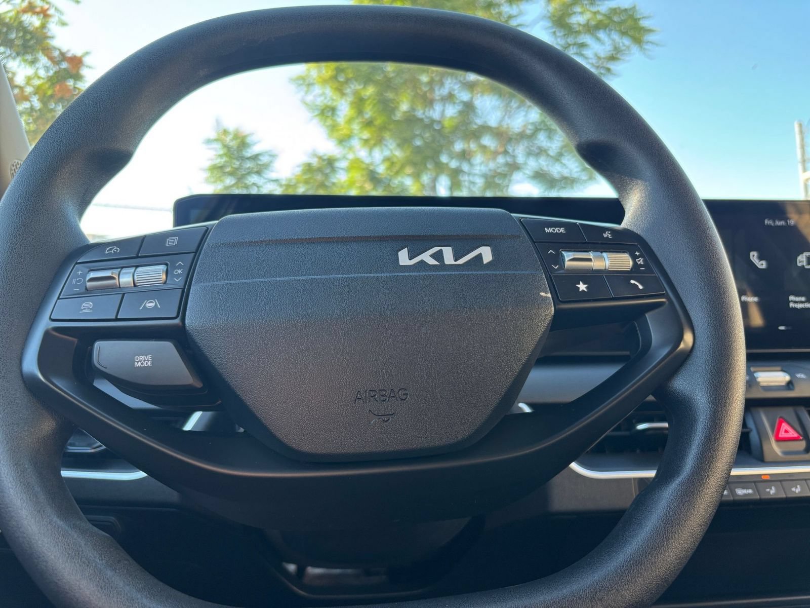 Thumbnail: 2025 Kia K4 - 28