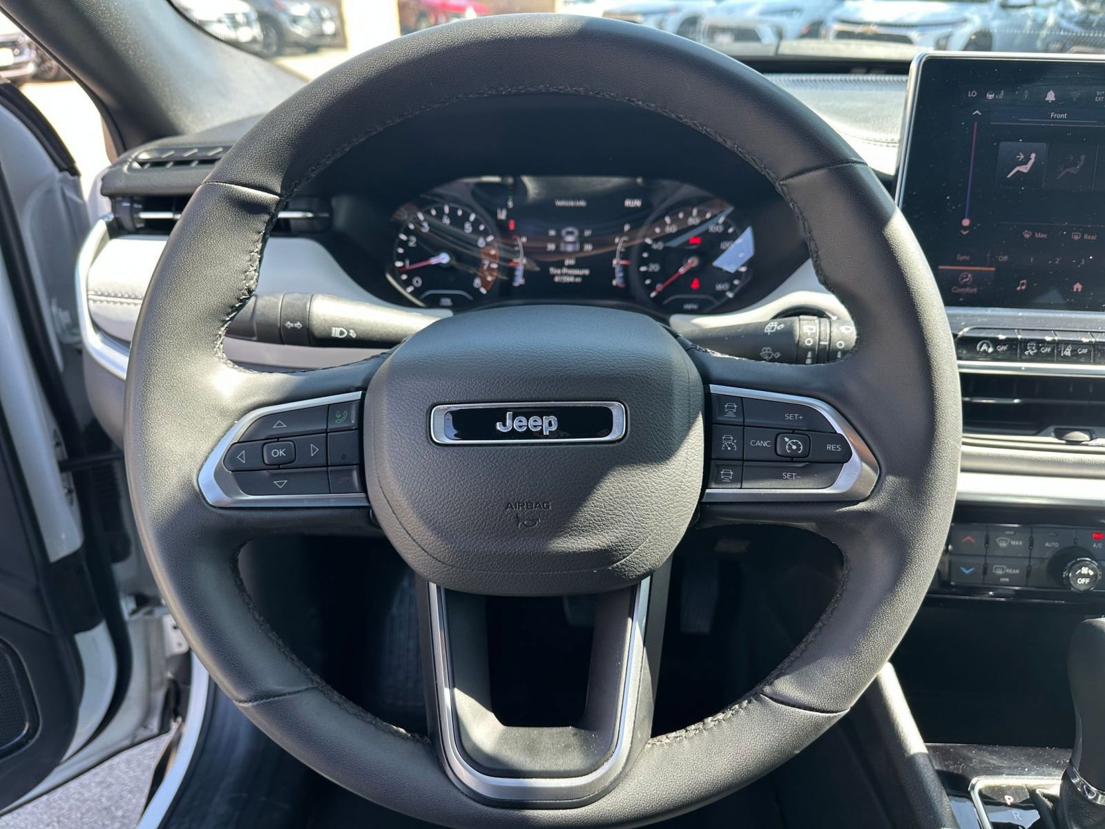 Thumbnail: 2025 Jeep Compass - 29