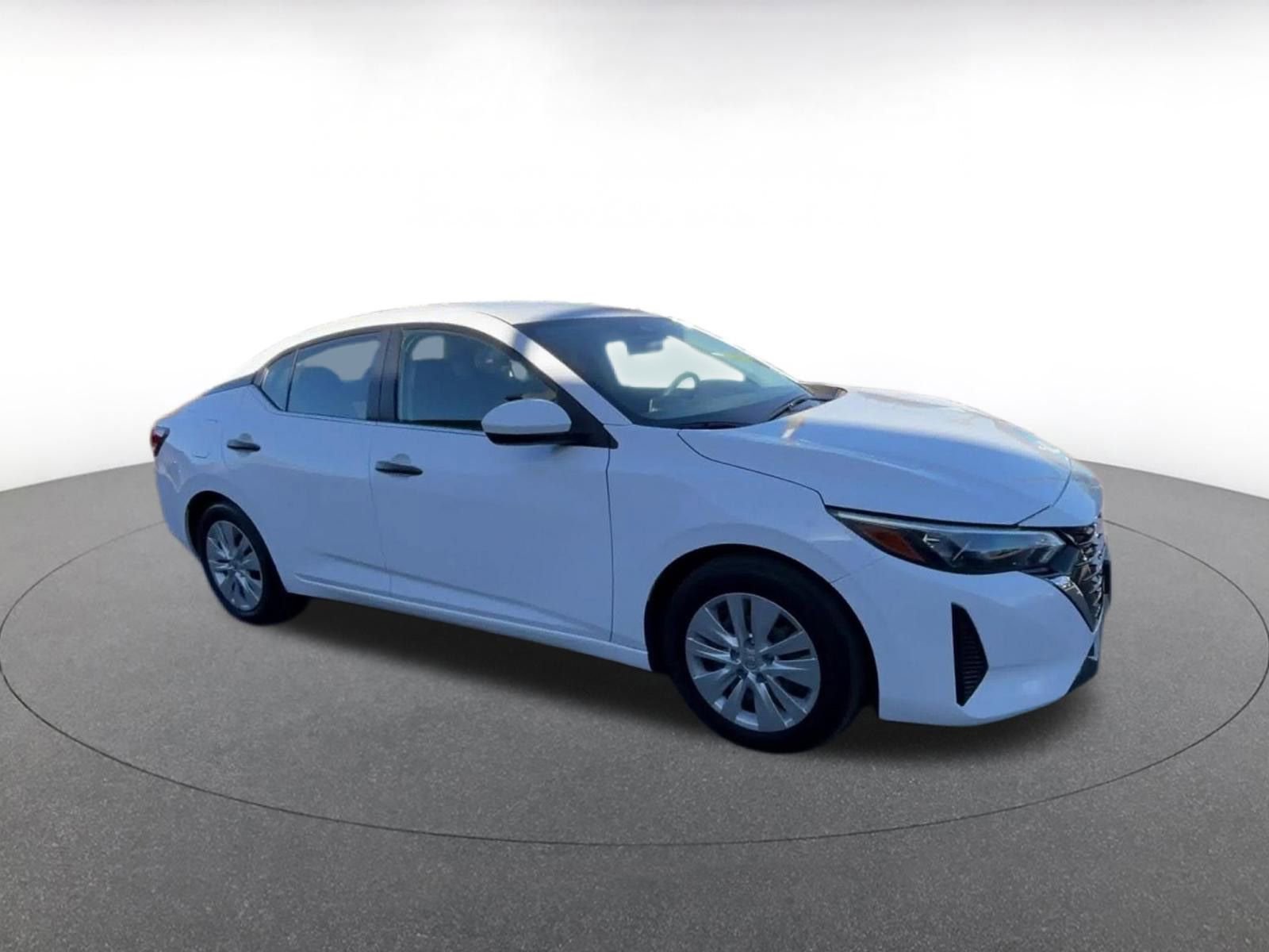 Thumbnail: 2025 Nissan Sentra - 2