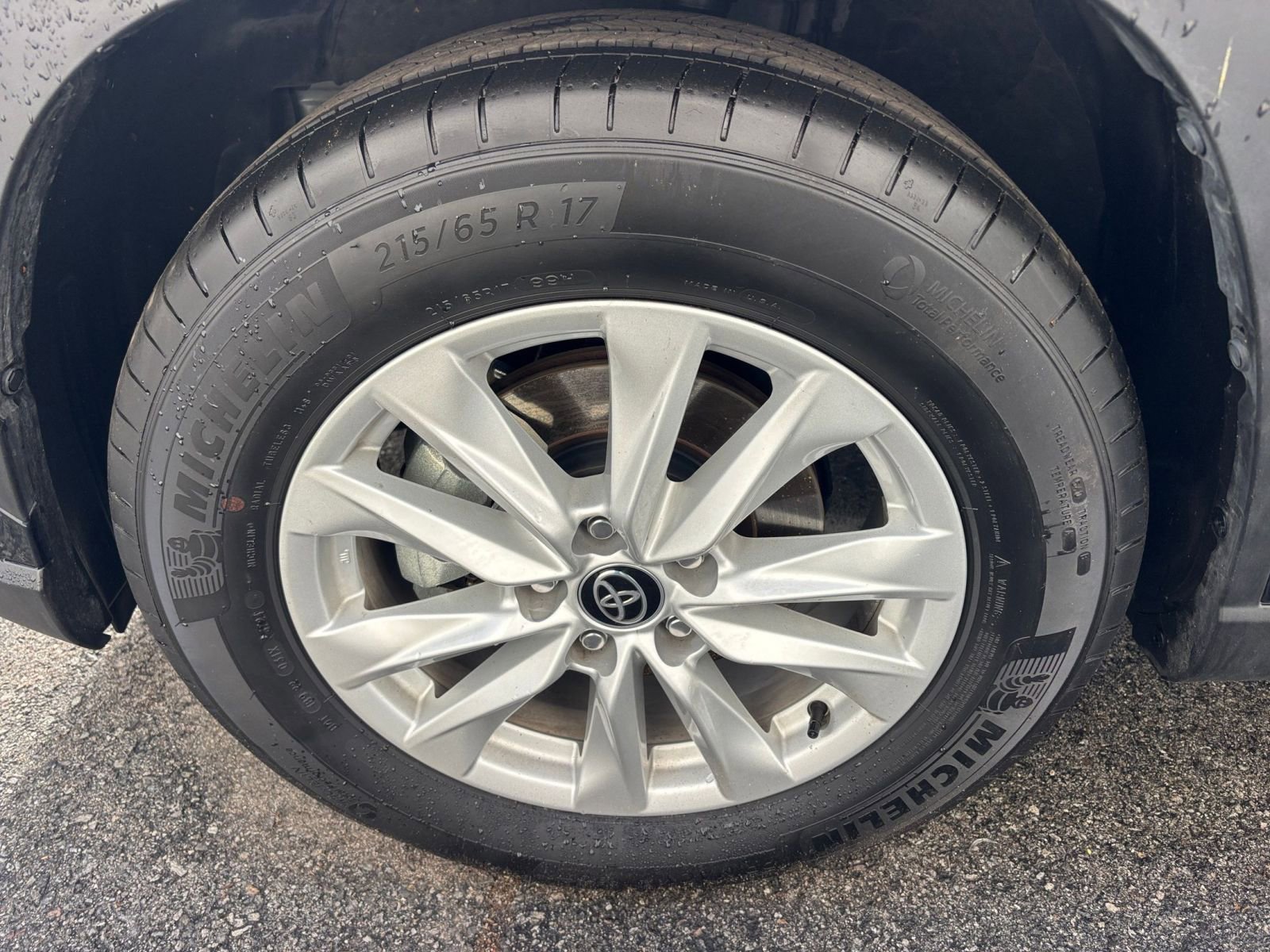 Thumbnail: 2025 Toyota Corolla Cross - 30