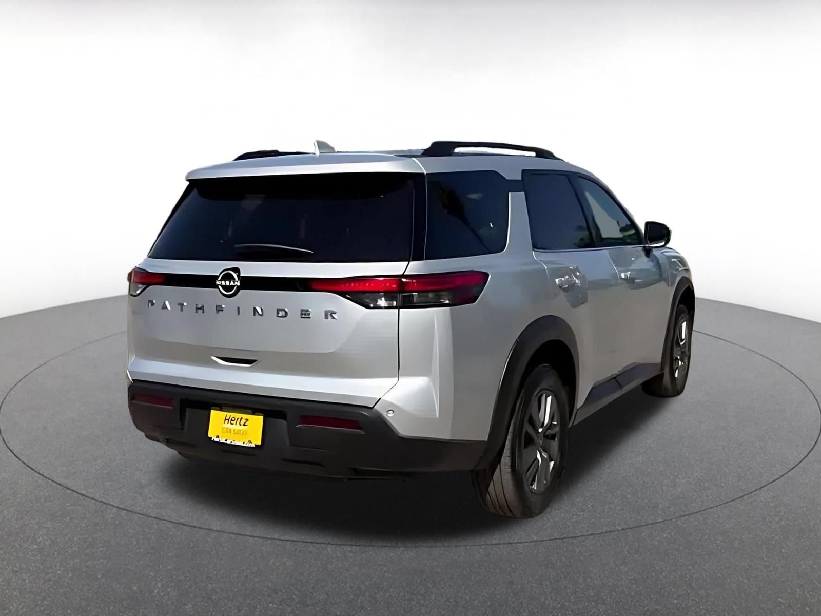 Thumbnail: 2025 Nissan Pathfinder - 14