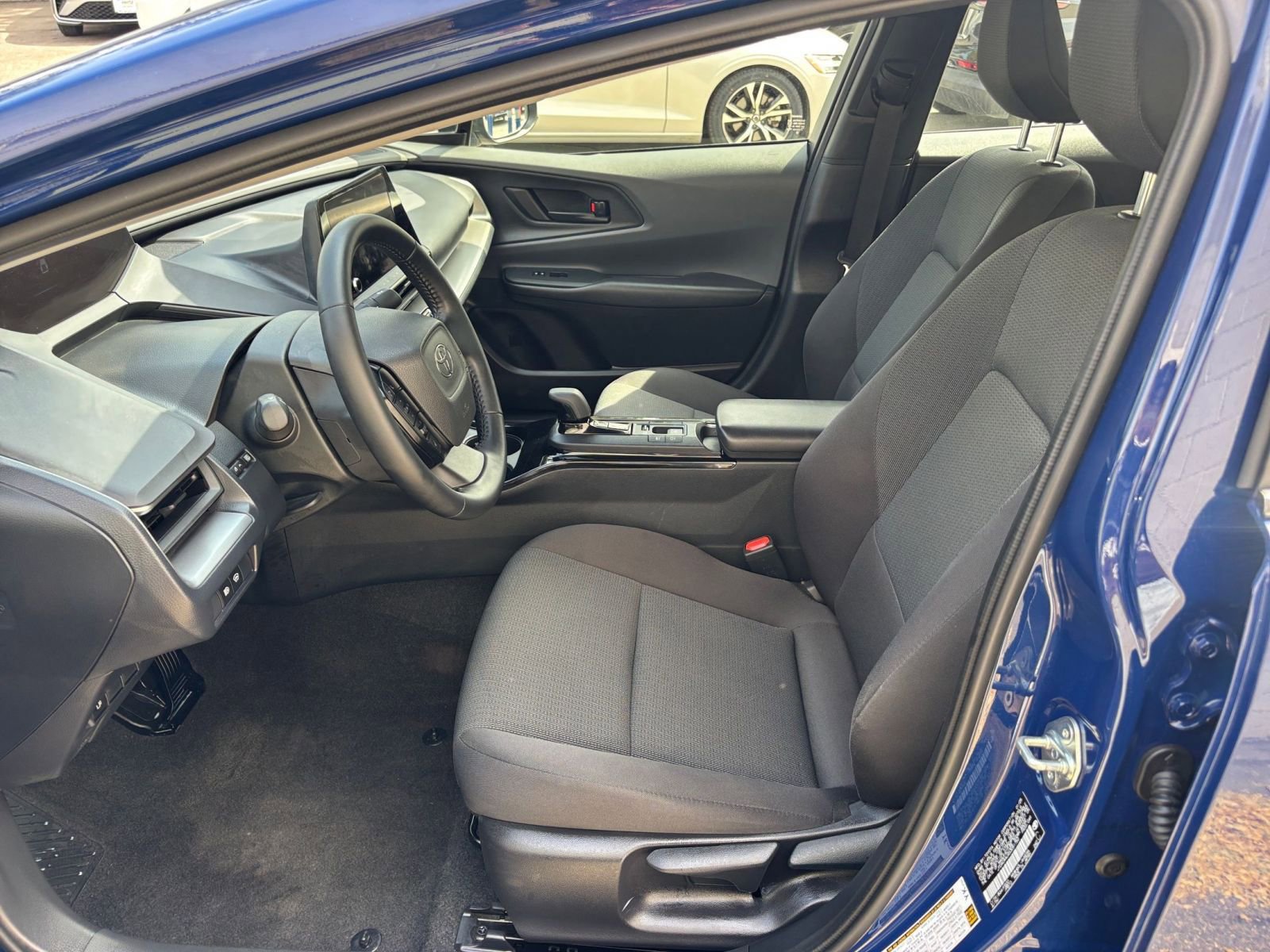 Thumbnail: 2025 Toyota Prius - 27