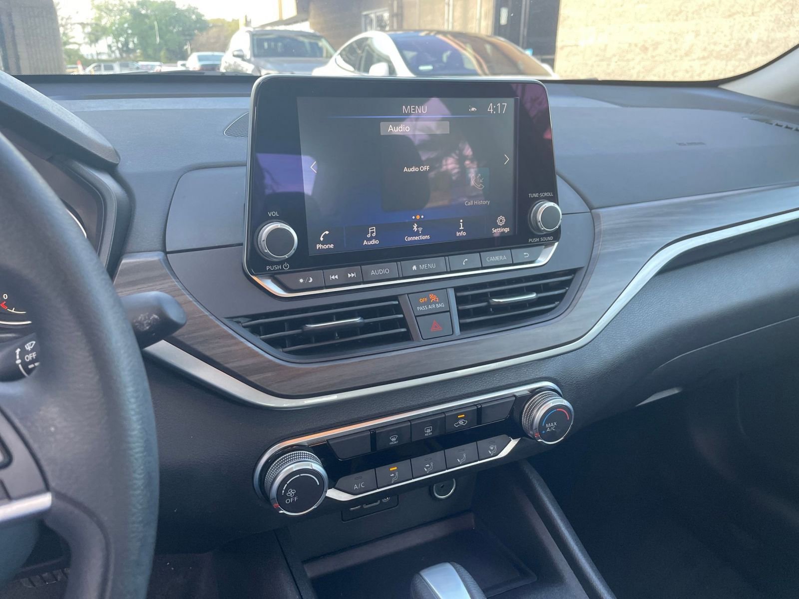 Thumbnail: 2025 Nissan Altima - 20