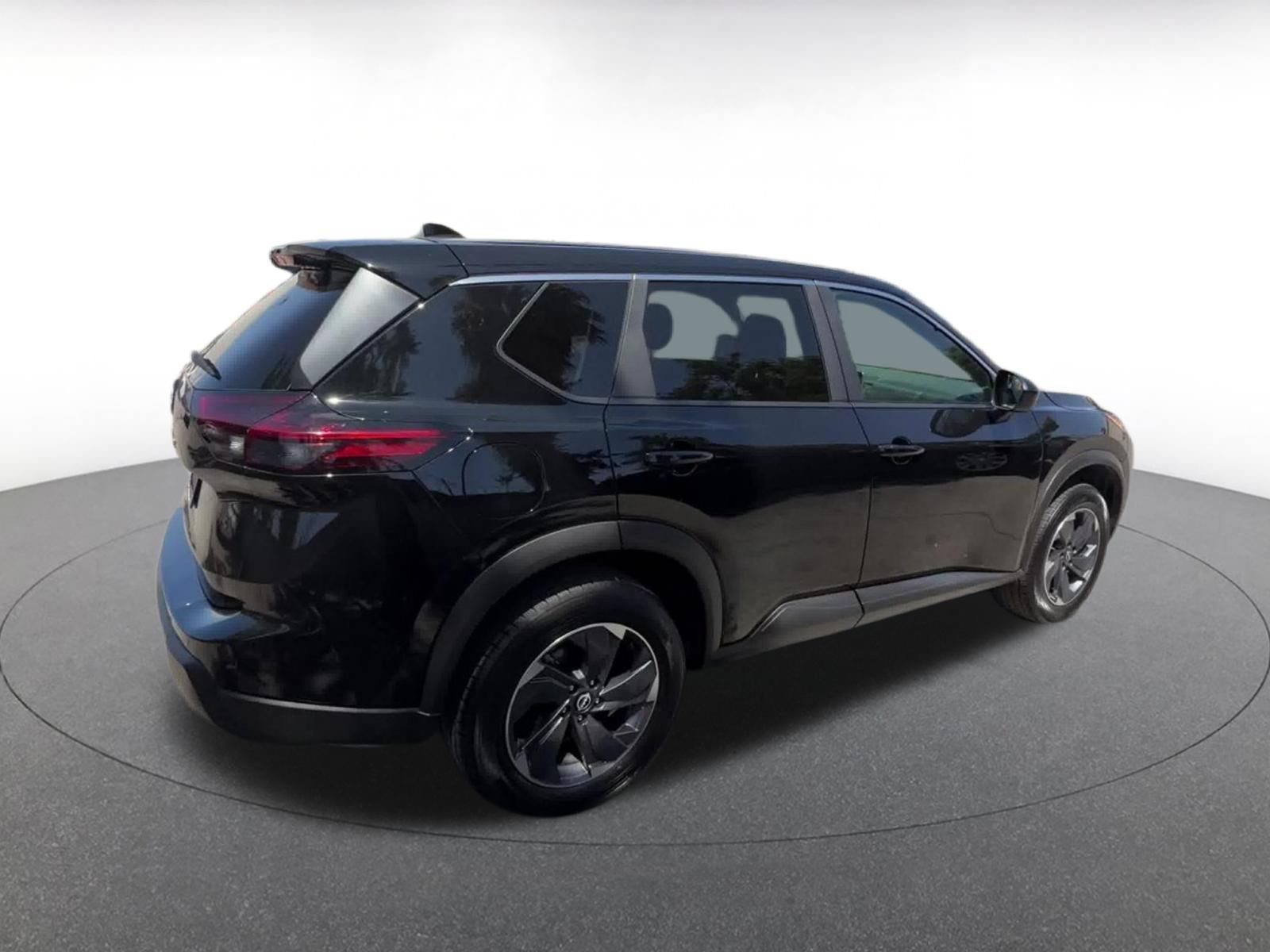 Thumbnail: 2025 Nissan Rogue - 13