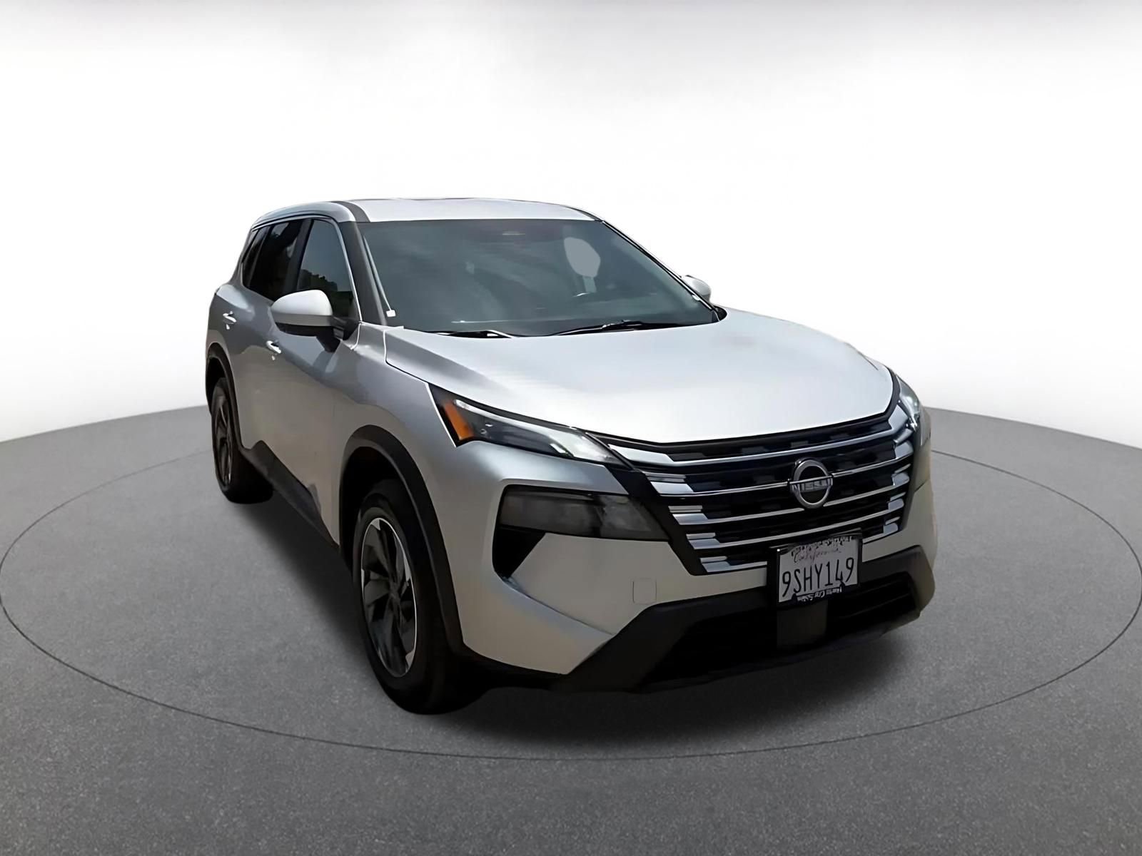 Thumbnail: 2025 Nissan Rogue - 3