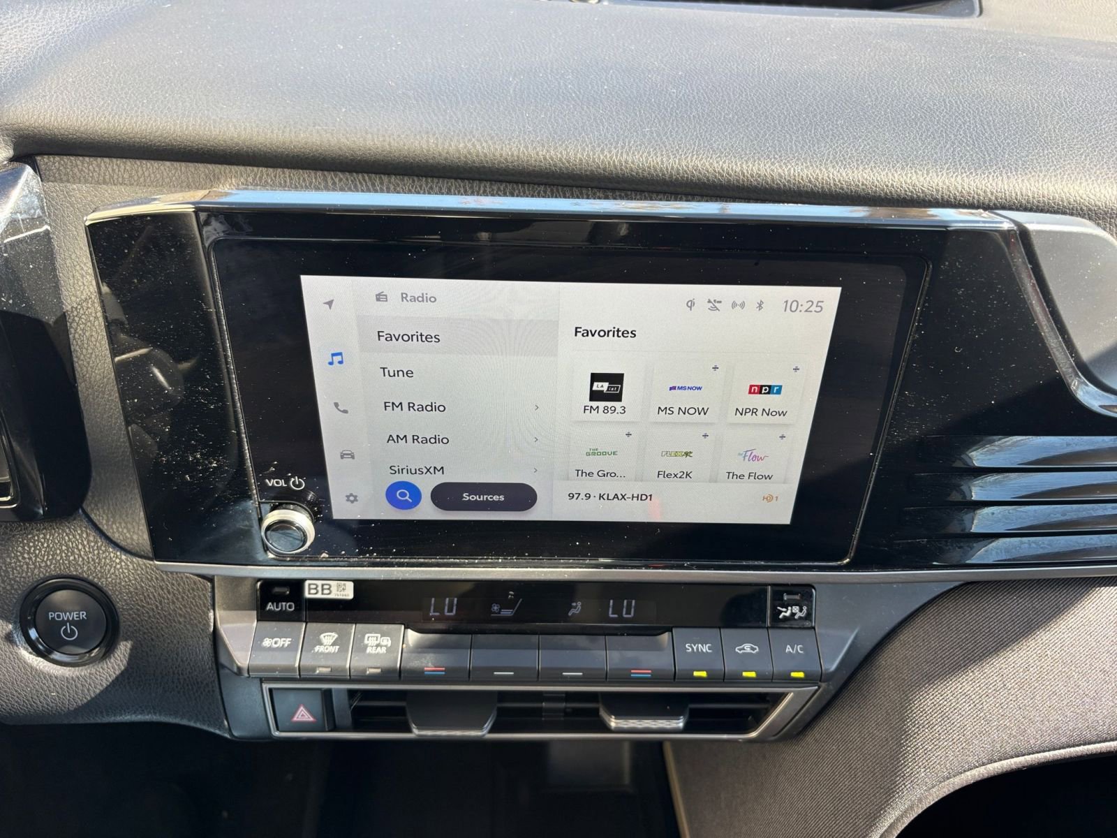 Thumbnail: 2025 Toyota Camry - 21