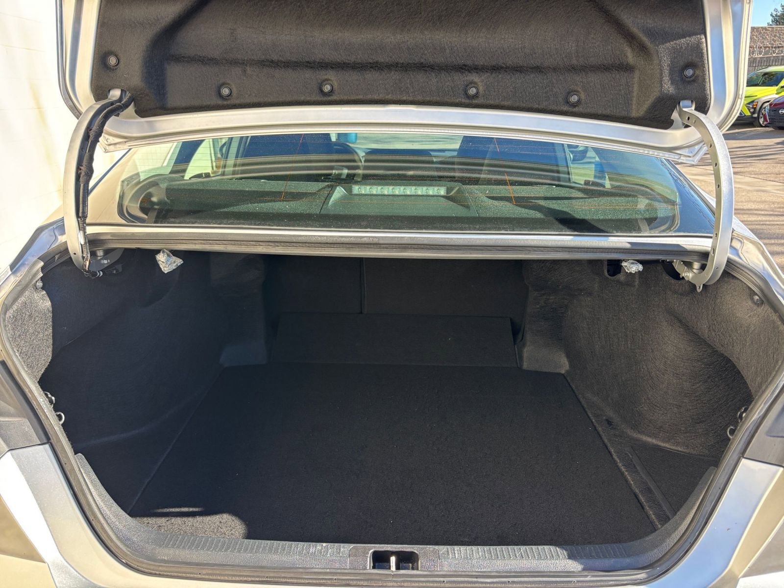 Thumbnail: 2025 Toyota Camry - 31