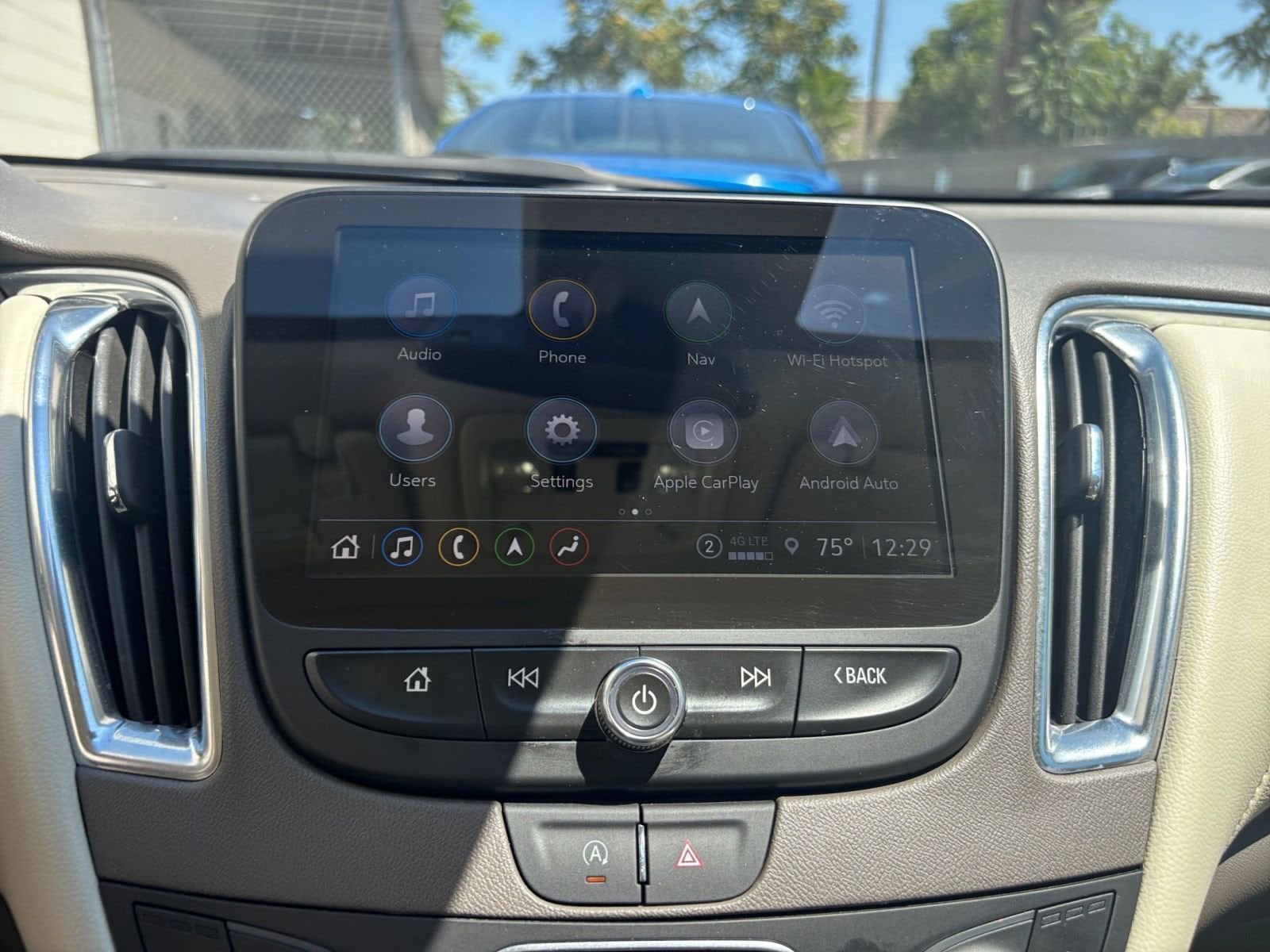 Thumbnail: 2024 Chevrolet Malibu - 21