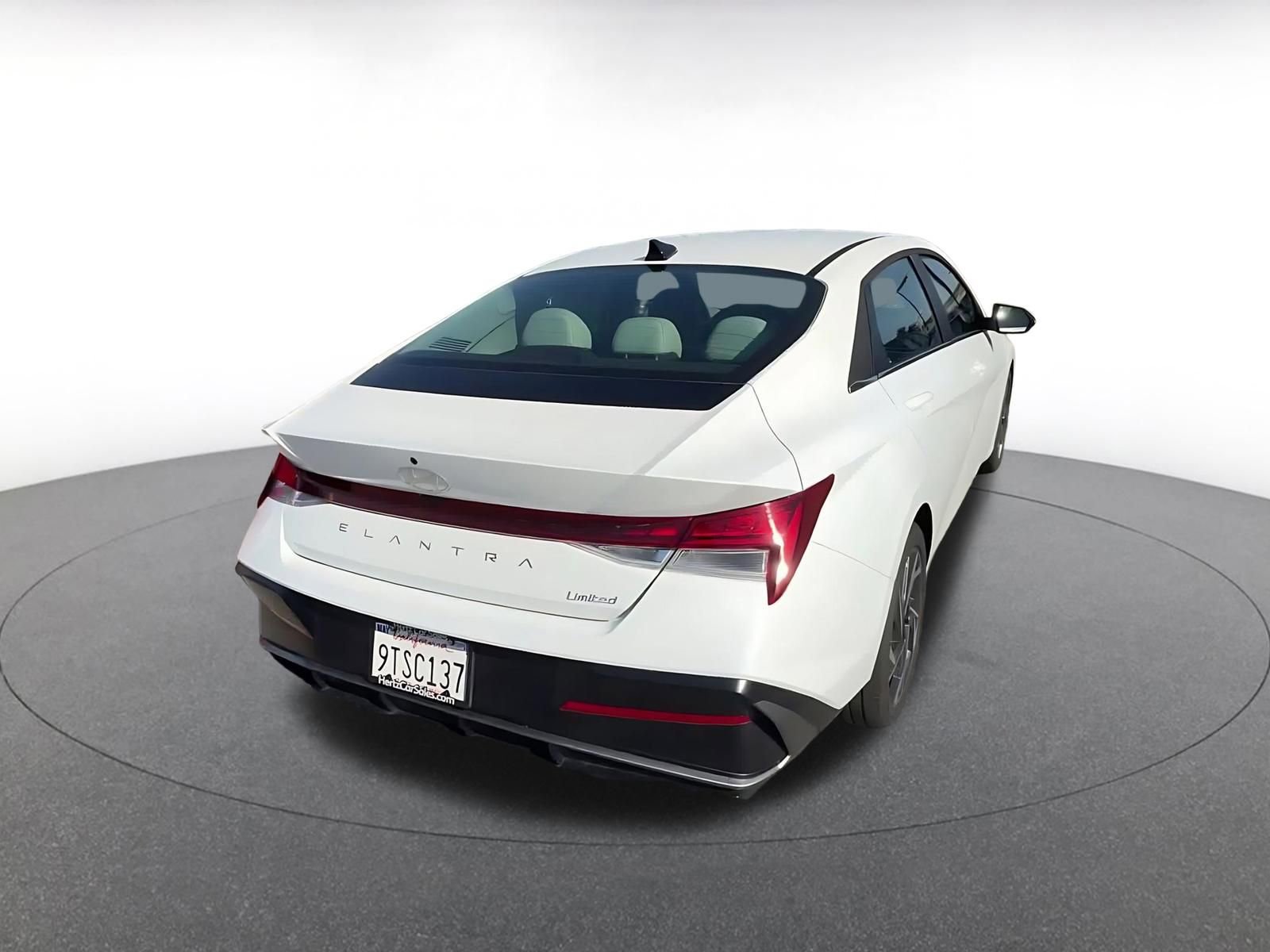 Thumbnail: 2025 Hyundai Elantra - 14