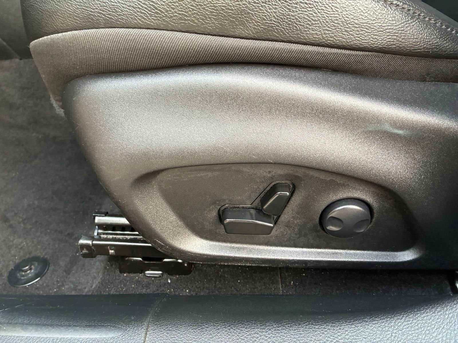 Thumbnail: 2025 Jeep Compass - 22