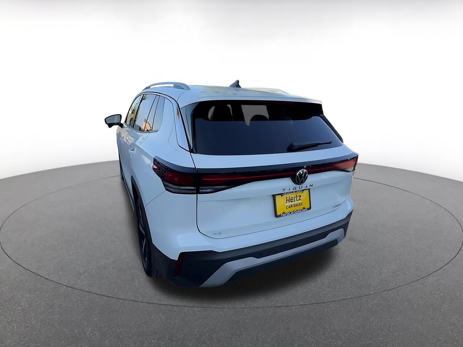 Thumbnail: 2026 Volkswagen Tiguan - 9