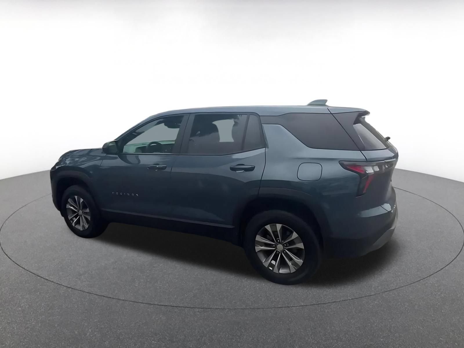 Thumbnail: 2025 Chevrolet Equinox - 10