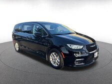 2024 Chrysler Pacifica Touring L -
                  Riverside, CA