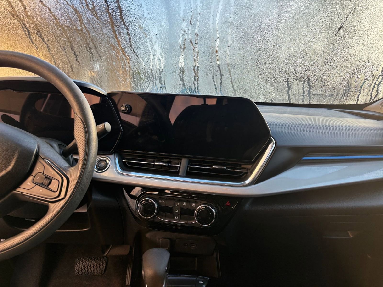 Thumbnail: 2025 Chevrolet Trax - 18