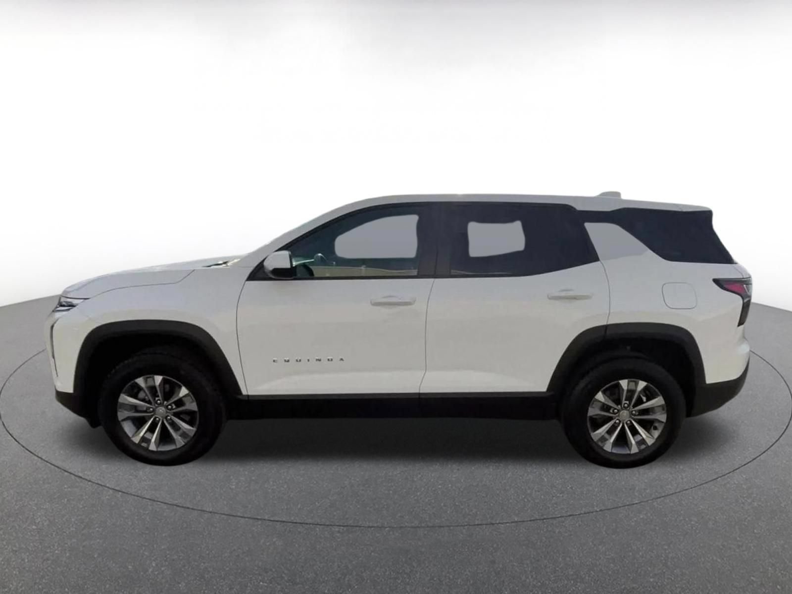 Thumbnail: 2025 Chevrolet Equinox - 9