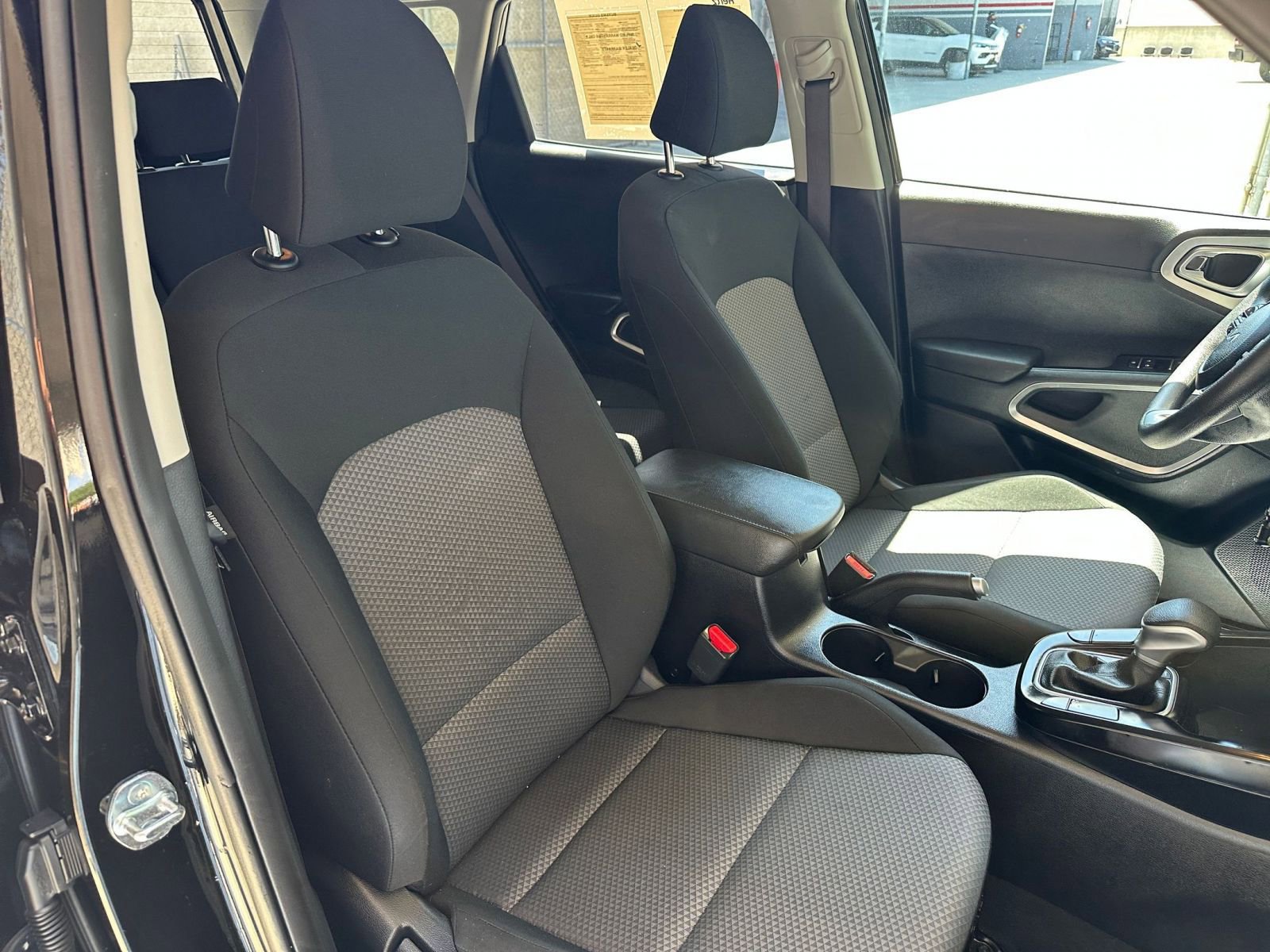 Thumbnail: 2025 Kia Soul - 34