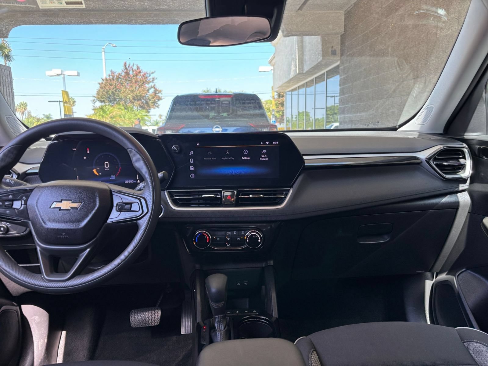 Thumbnail: 2025 Chevrolet TrailBlazer - 31