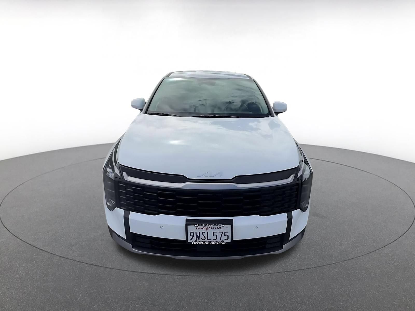 Thumbnail: 2026 Kia Sportage - 4
