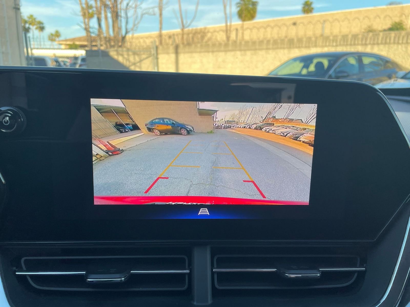 Thumbnail: 2025 Chevrolet Trax - 22