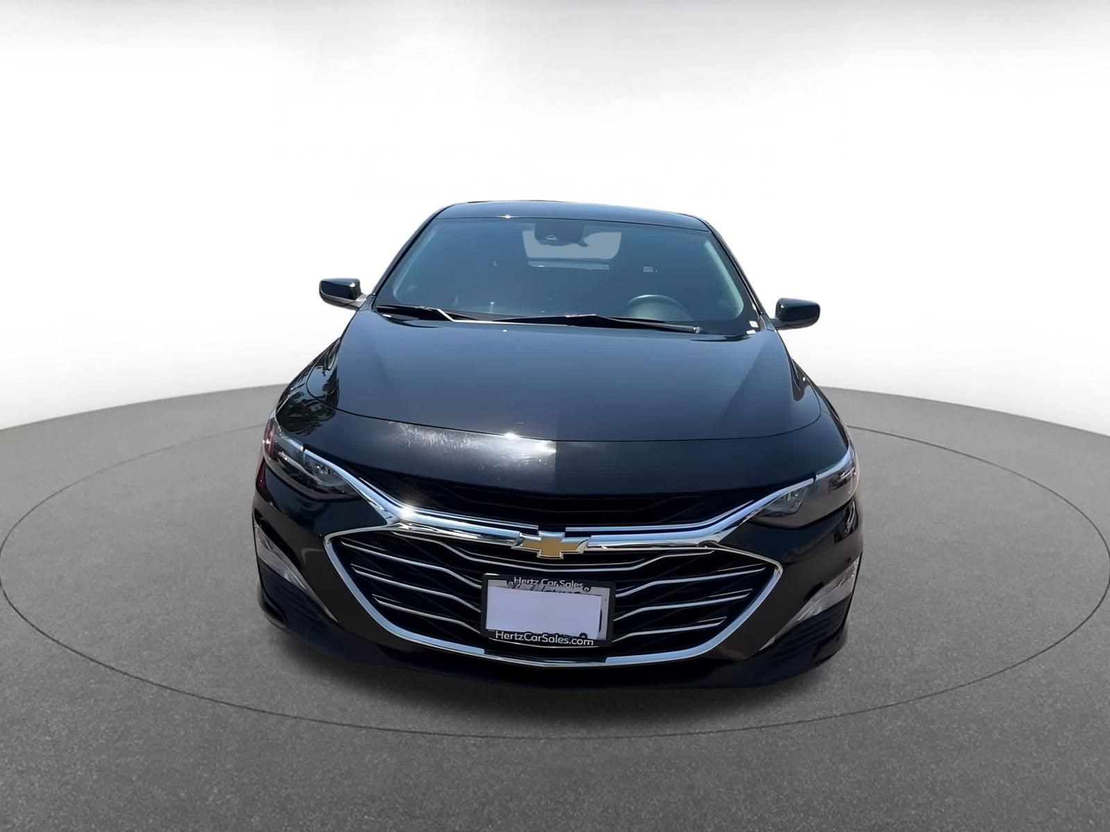 Thumbnail: 2023 Chevrolet Malibu - 4