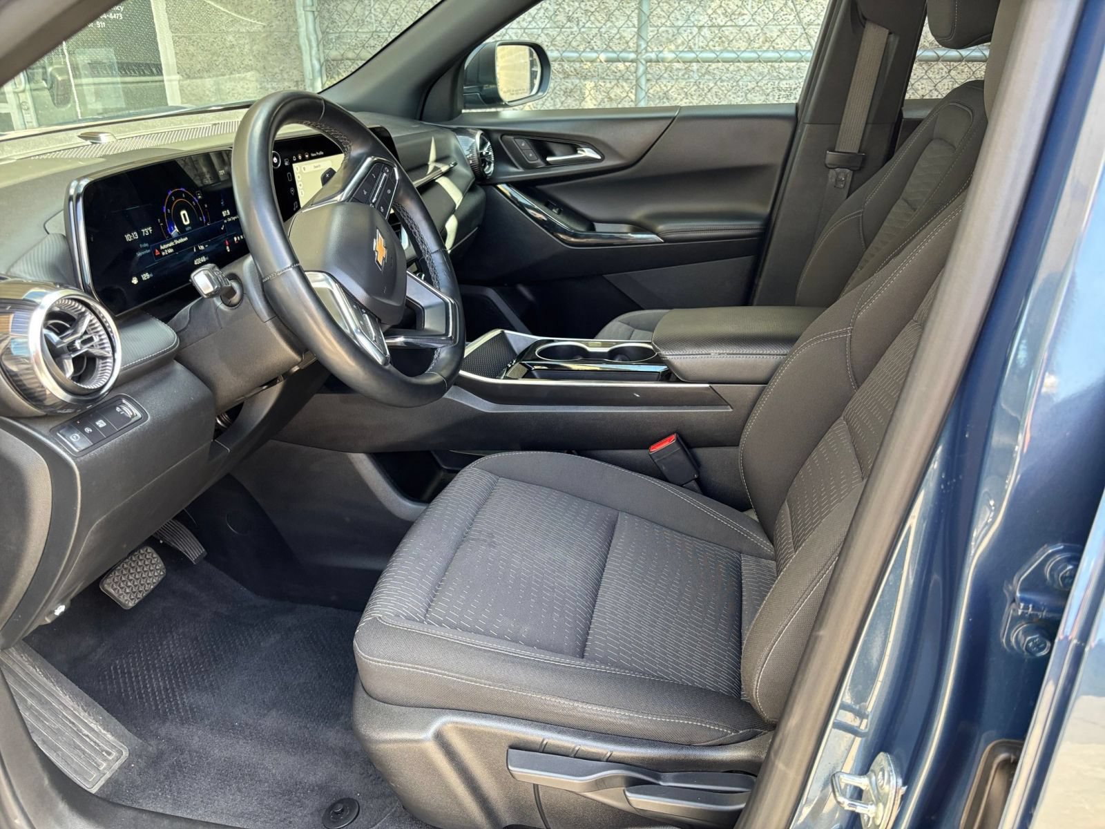 Thumbnail: 2025 Chevrolet Equinox - 26