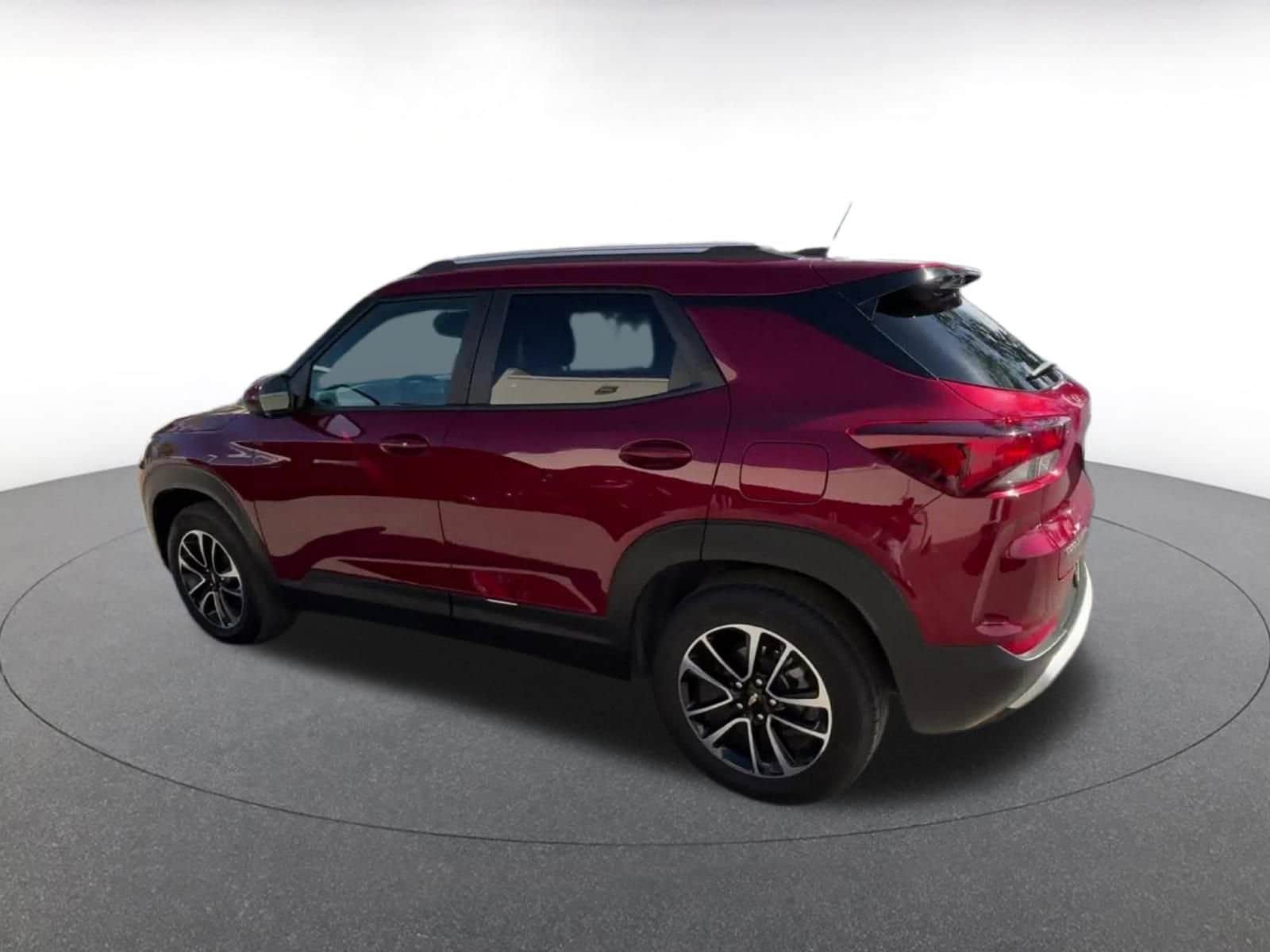 Thumbnail: 2025 Chevrolet TrailBlazer - 10