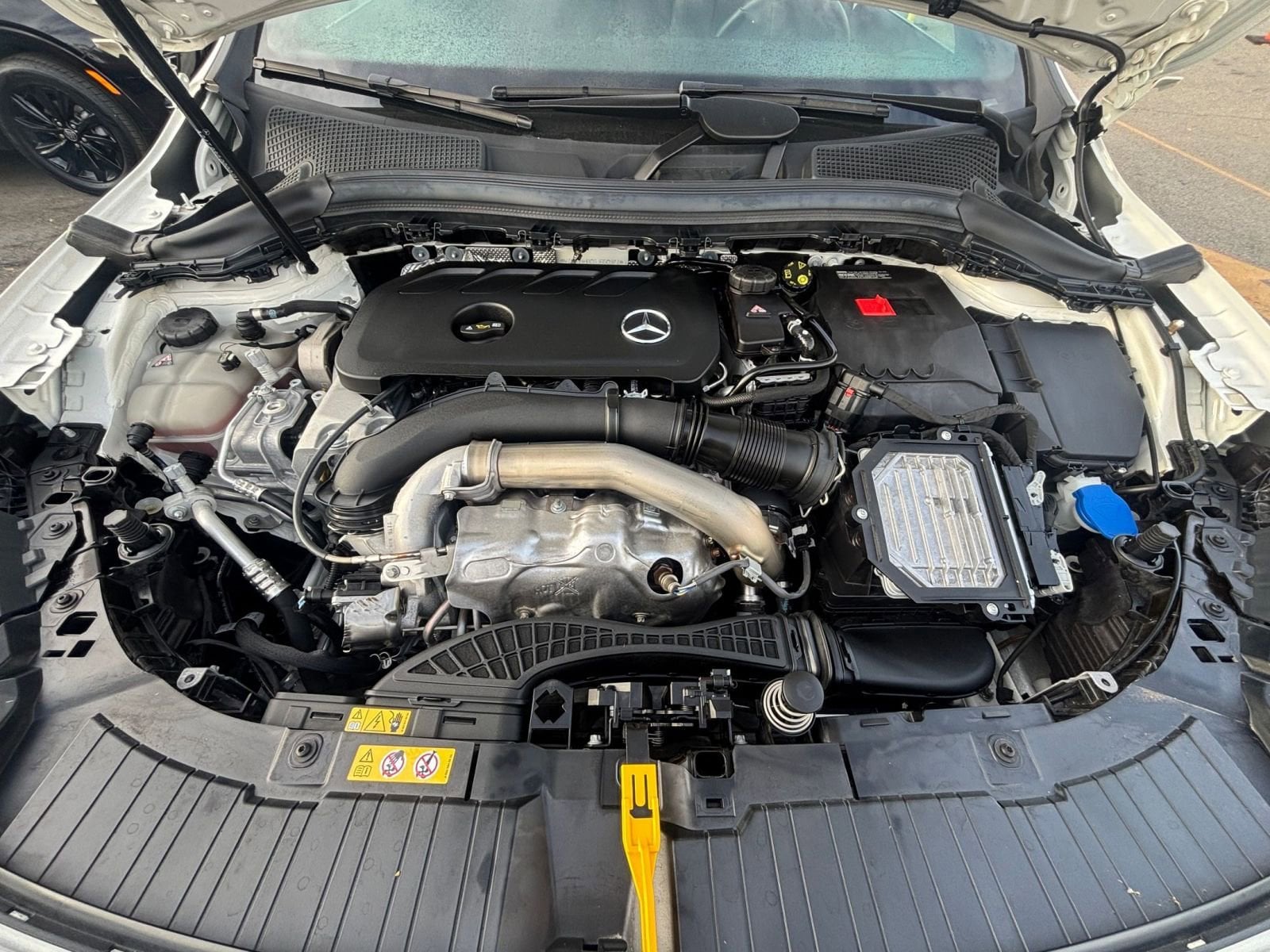 Thumbnail: 2025 Mercedes-Benz GLA - 32