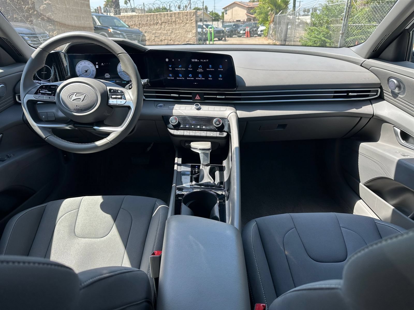 Thumbnail: 2025 Hyundai Elantra - 33