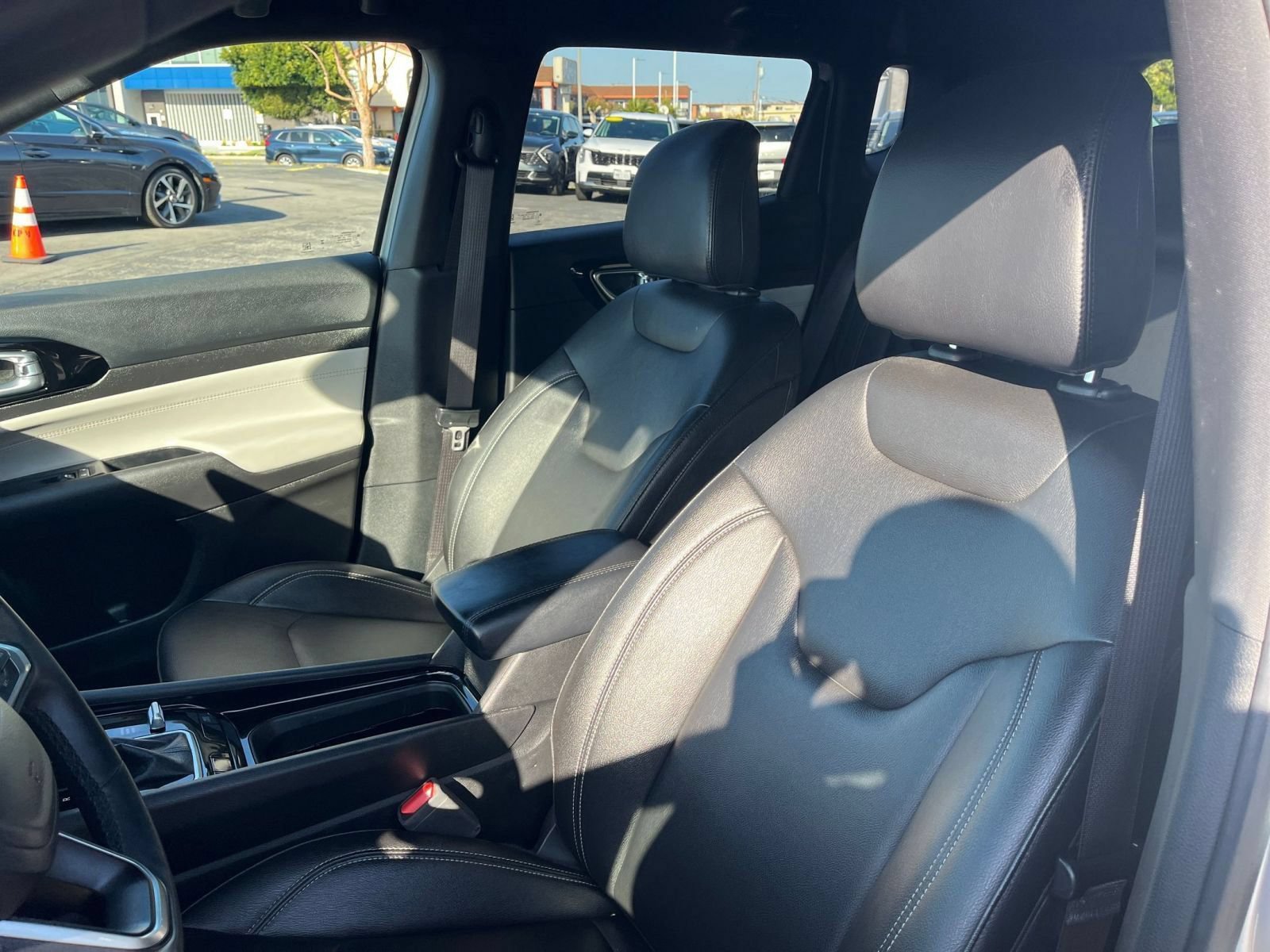 Thumbnail: 2025 Jeep Compass - 28
