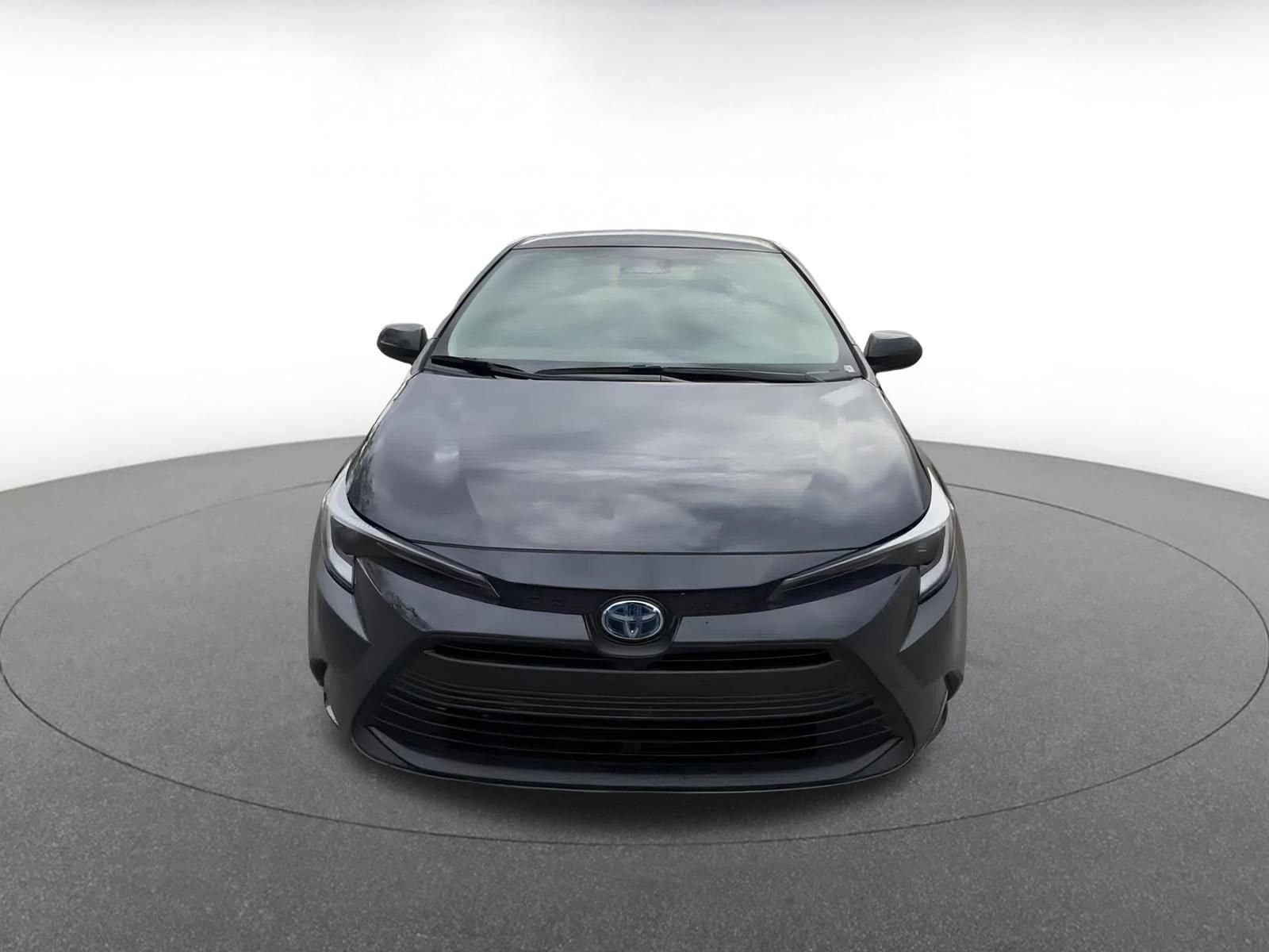 Thumbnail: 2025 Toyota Corolla - 4