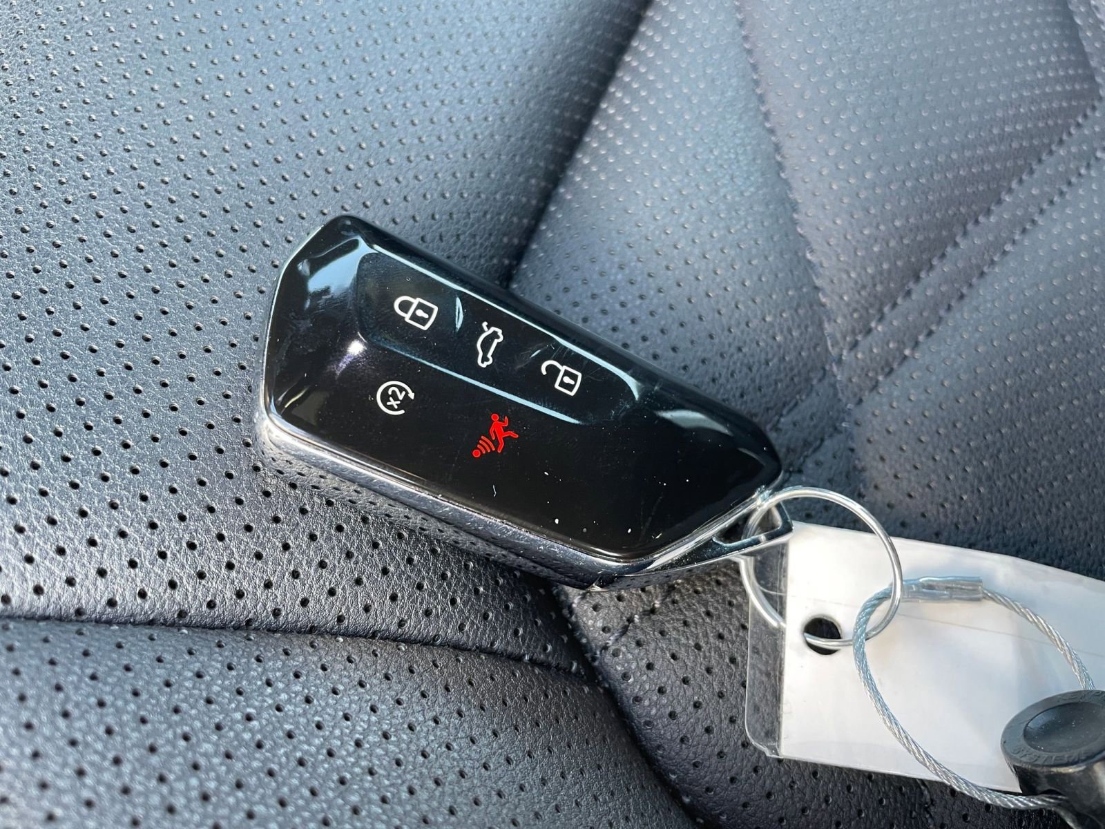 Thumbnail: 2025 Volkswagen Atlas - 27